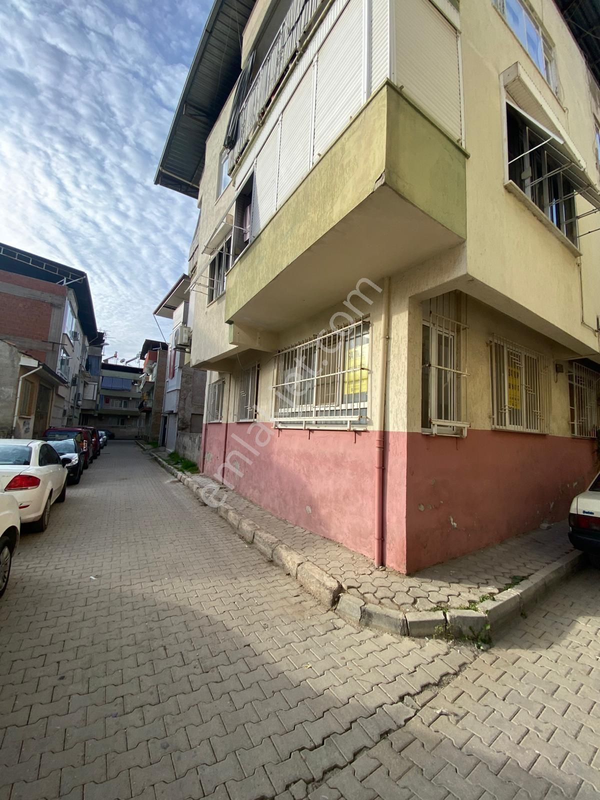 Konut Emlaktan 3+1 Full Krediye Uygun Doğalgazlı Satılık Daire