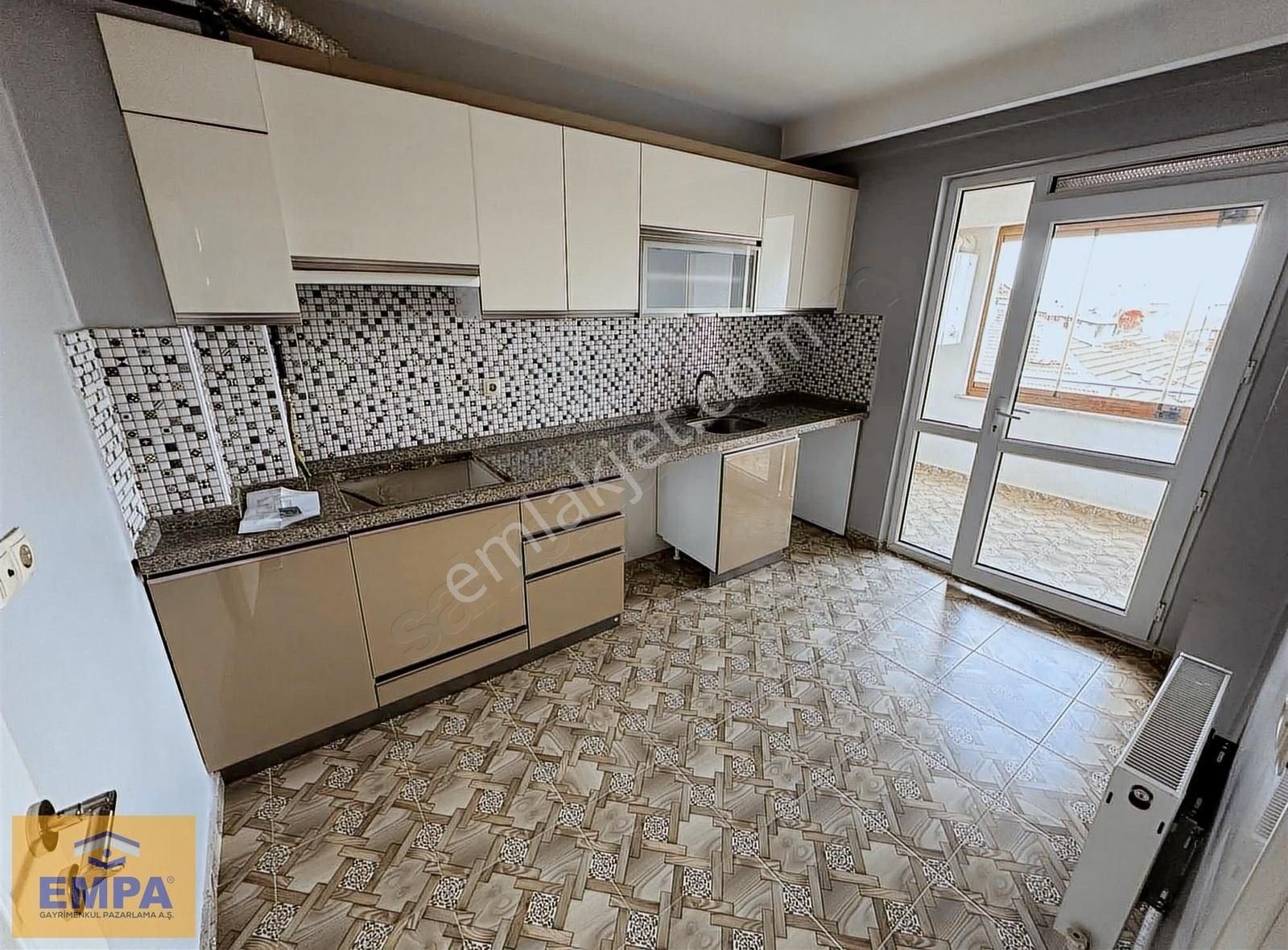 Empa'dan Göztepe Bademözü Sk. 2+1 90m² Bakımlı Kiralık Daire - Görsel 14