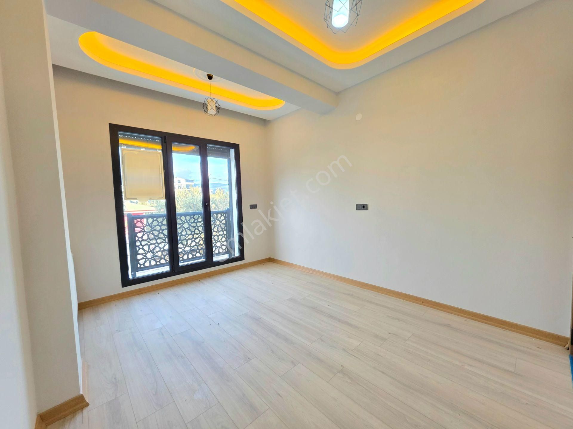 Vahdet'ten Meşhur Zeytinli Köyünde Harika Bahçeli Dublex Villa ! - Görsel 28