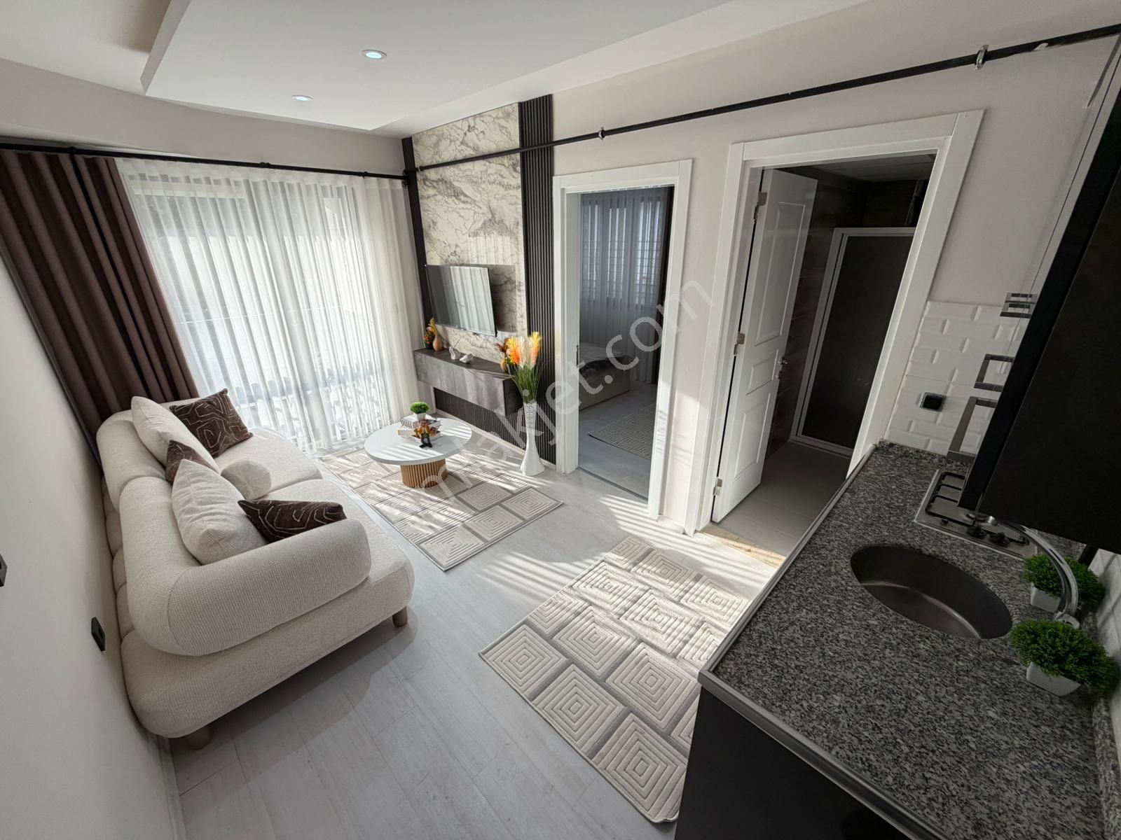 Ender Uysal Gayrimenkulden Kınıklı Da Kafeler Mevki 1+1 Arakat Balkonlu Lüx Apart. - Görsel 3