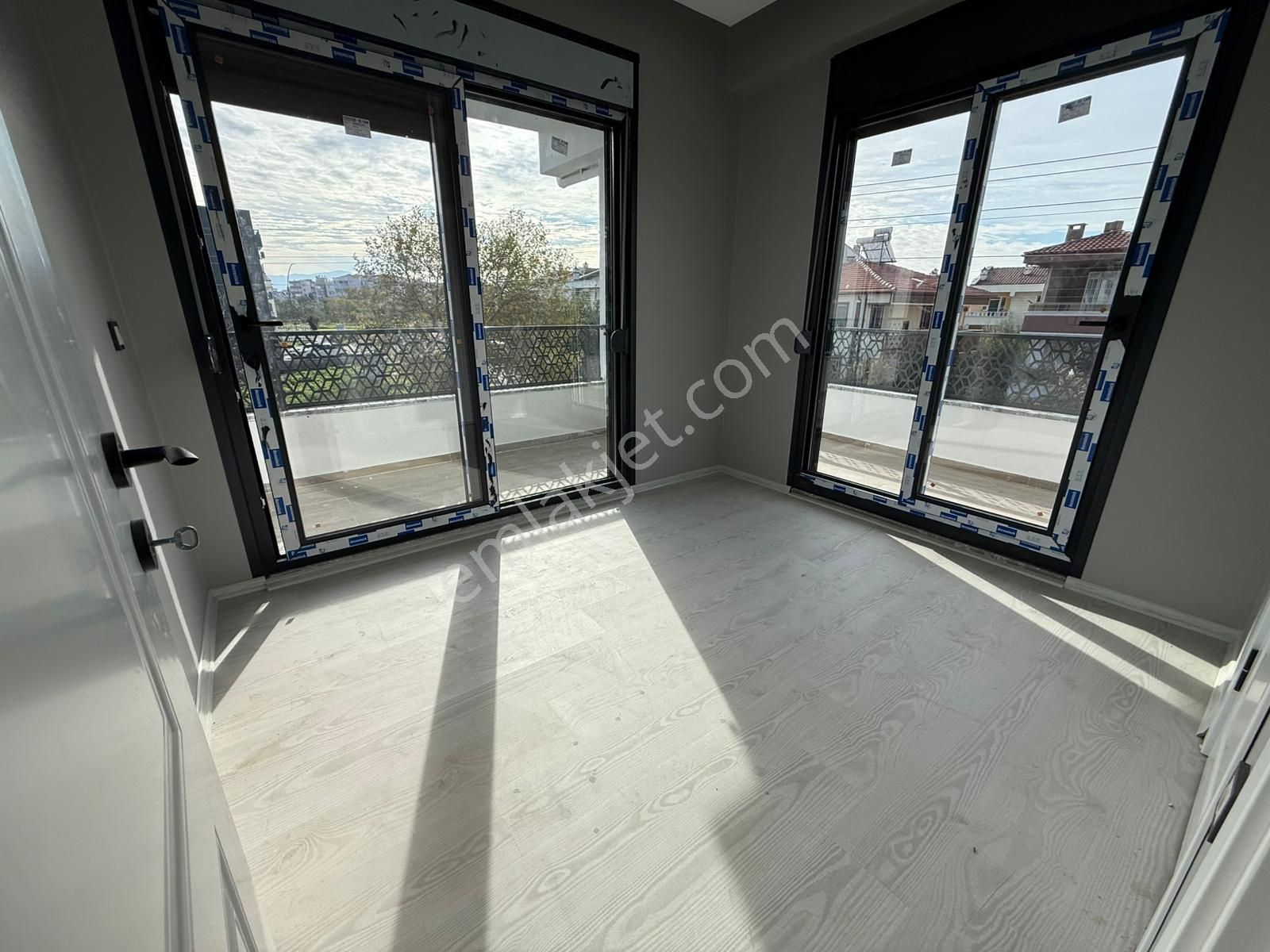 ▇ Varyant'tan Cennetayağı Mah.4+1 Bahçeli Köşe Müstaki Ev ▇ - Görsel 13