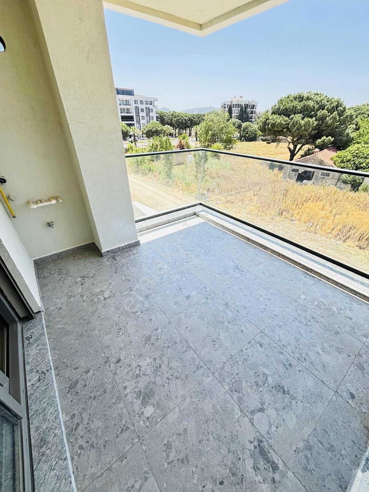 Miryadan Havuzlu Site İçi K.otaparklı Havuzlu 3+1 Daire - Görsel 4