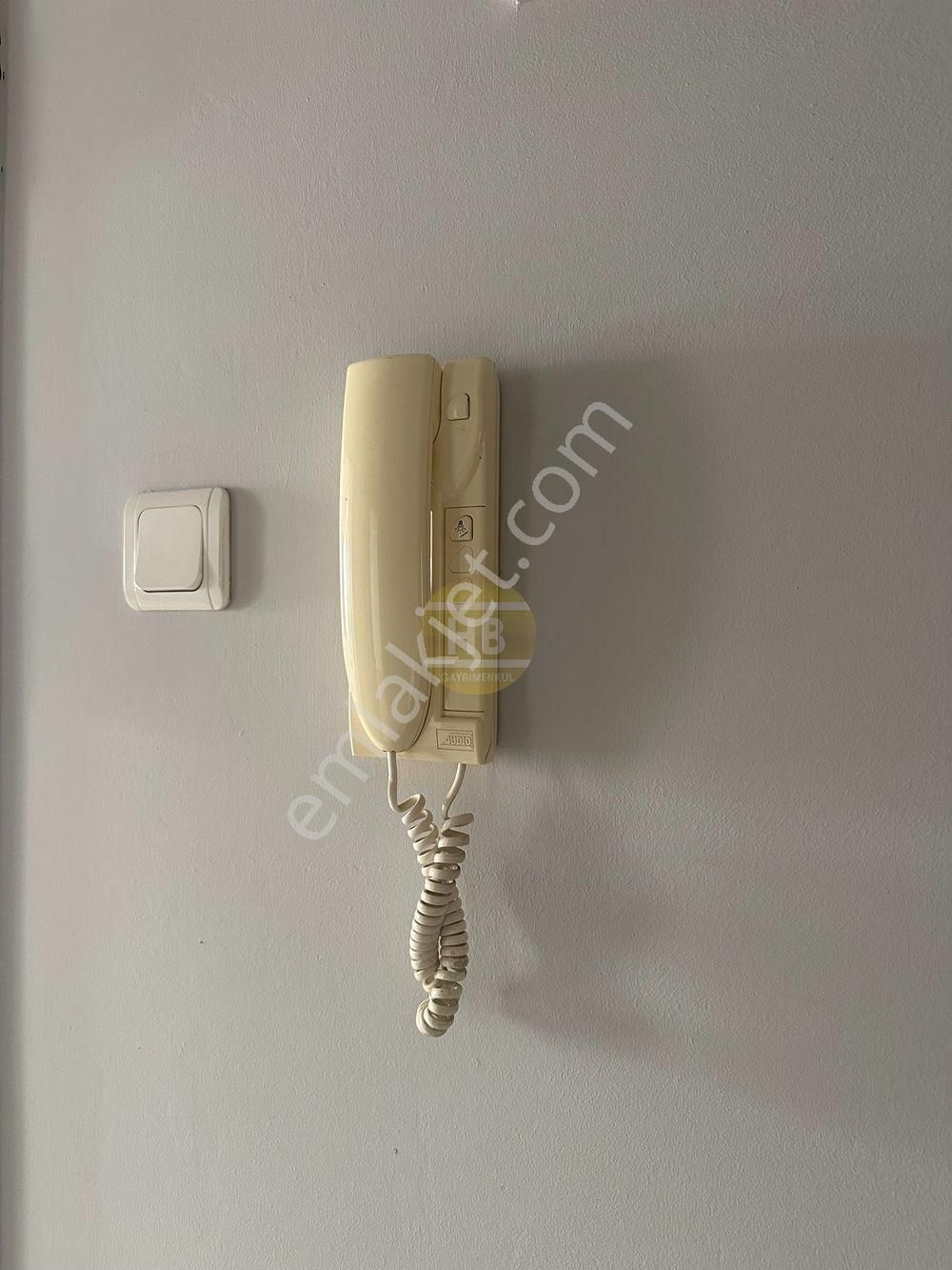 Hb'den 2+1 Satılık Daire, Çarşı Merkezde Ara Kat Doğalgazlı - Görsel 33