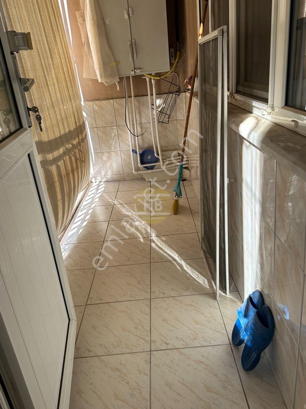 Hb'den 2+1 Satılık Daire, Çarşı Merkezde Ara Kat Doğalgazlı - Görsel 16