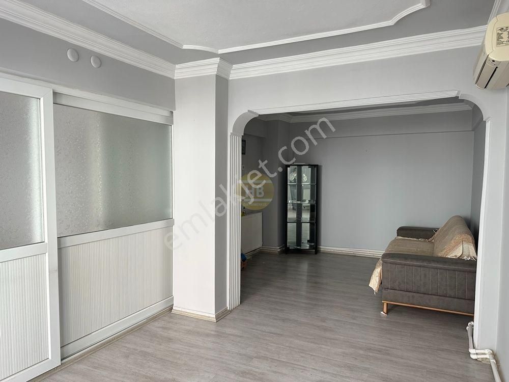 Hb'den 2+1 Satılık Daire, Çarşı Merkezde Ara Kat Doğalgazlı - Görsel 5