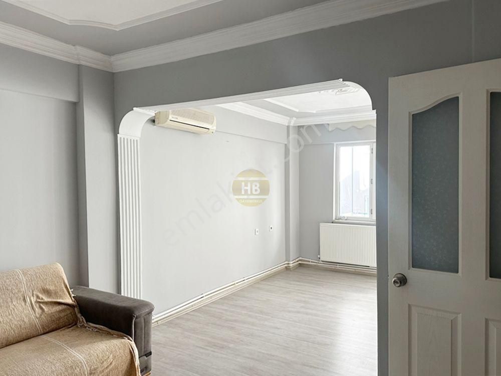 Hb'den 2+1 Satılık Daire, Çarşı Merkezde Ara Kat Doğalgazlı - Görsel 2