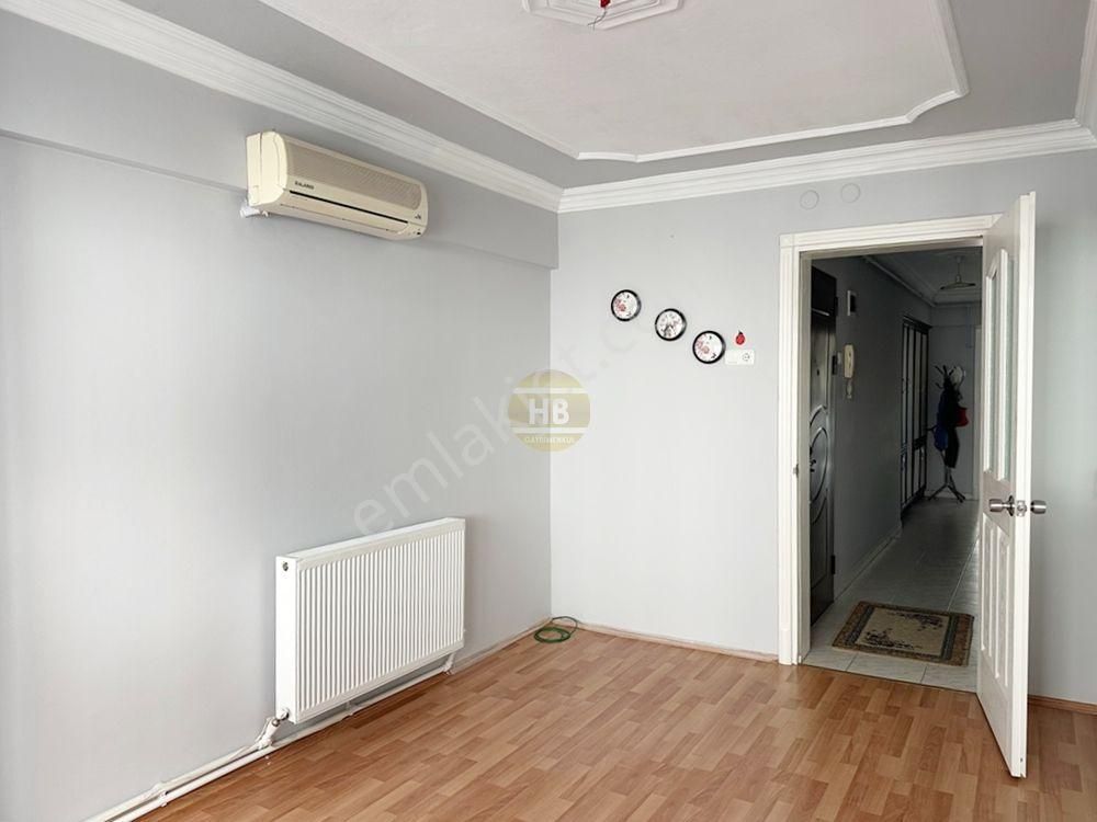 Hb'den 2+1 Satılık Daire, Çarşı Merkezde Ara Kat Doğalgazlı - Görsel 9