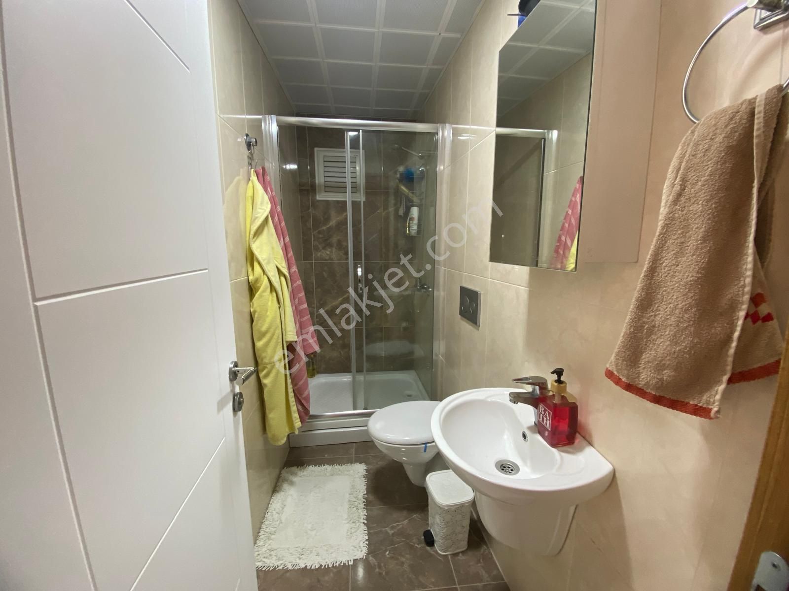 Venara Bağcılar 3+1 Satılık Şerefiyeli Bakımlı Daire - Görsel 12