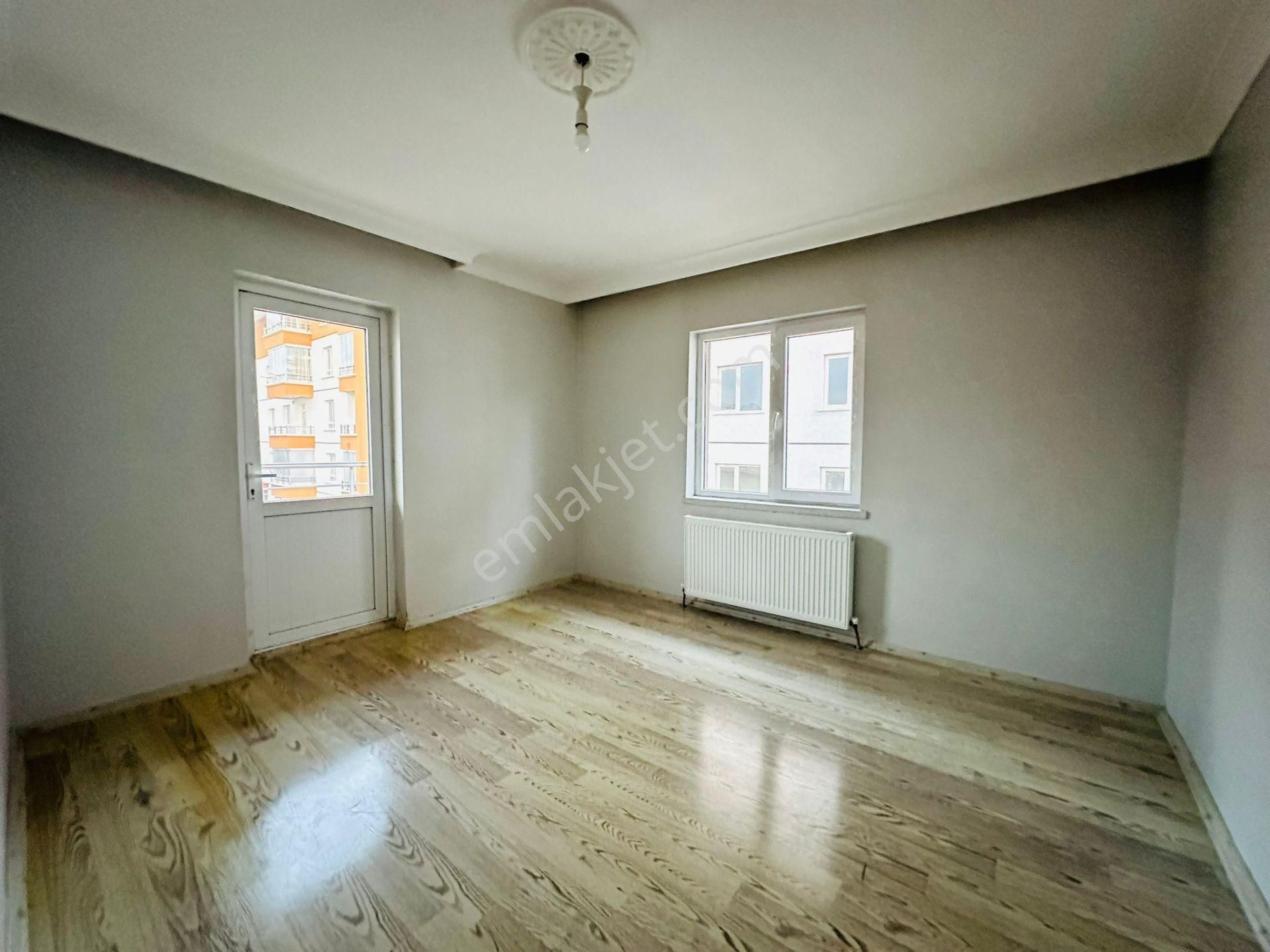 Beşikkaya'da Asansörlü Kök Tapu Katta 3+1 Satılık Daire !!! - Görsel 12