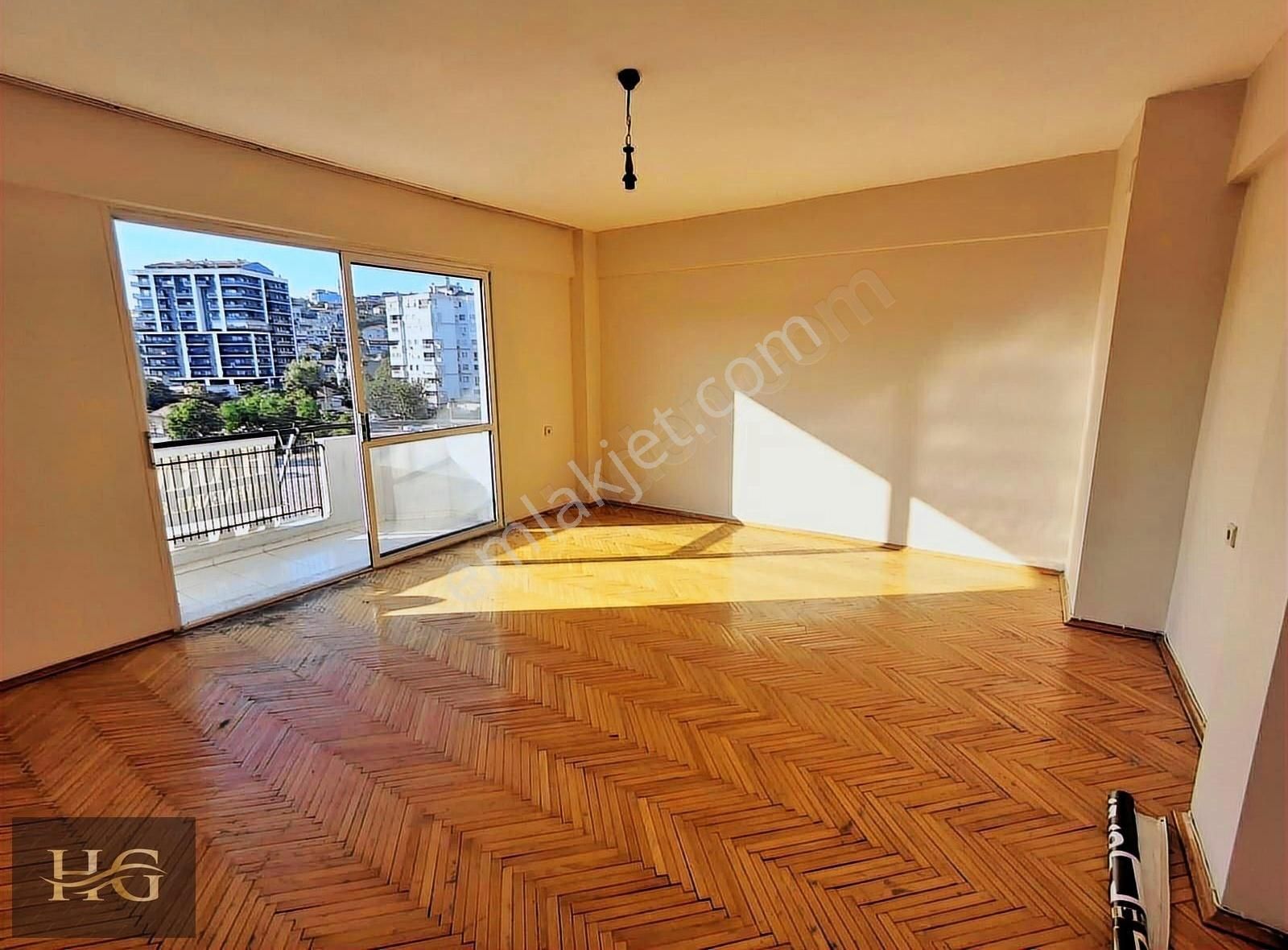 İmbatlı'da Anadolu Cad. Yakını Aydınlık 3+1 Daire - Görsel 2