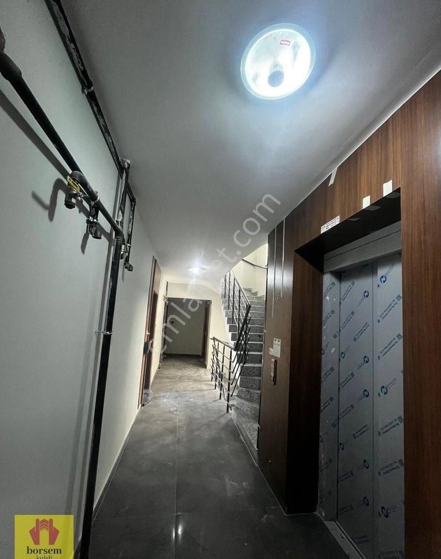 Çankaya Kırkkonaklar Da Sıfır Bina Da Manzaralı, Önü Açık Lüks Yapılı 1+1 Satılık Daire - Görsel 6