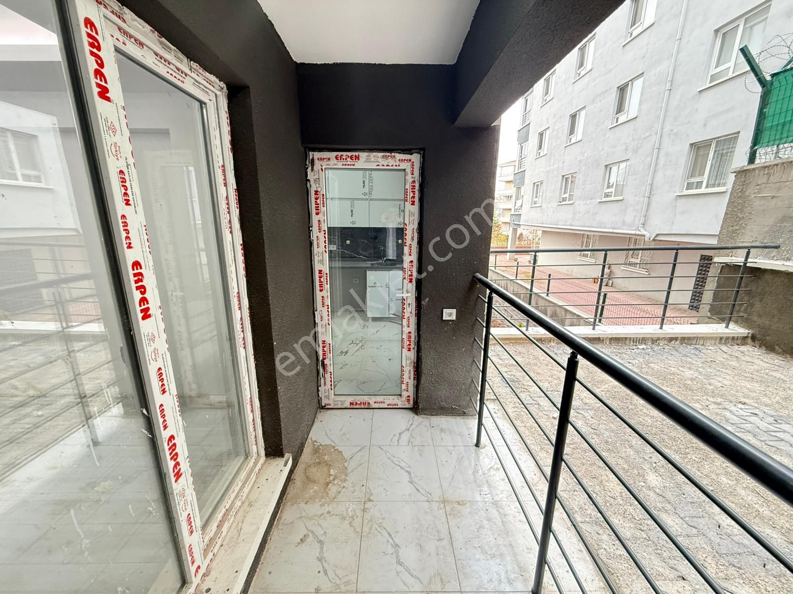 Karapürçek'te 2+1 Yapılı Kaçırılmaz Fırsat Sıfır 2+1 Satılık Daire !!! - Görsel 14