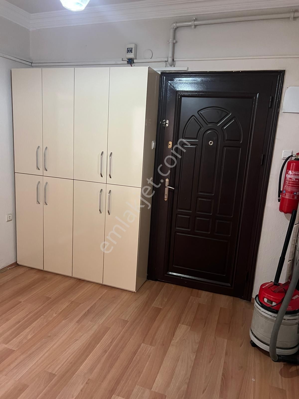 Şehir Merkezinde 8 Kişilik, Komple Eşyalı Daire.. - Görsel 12