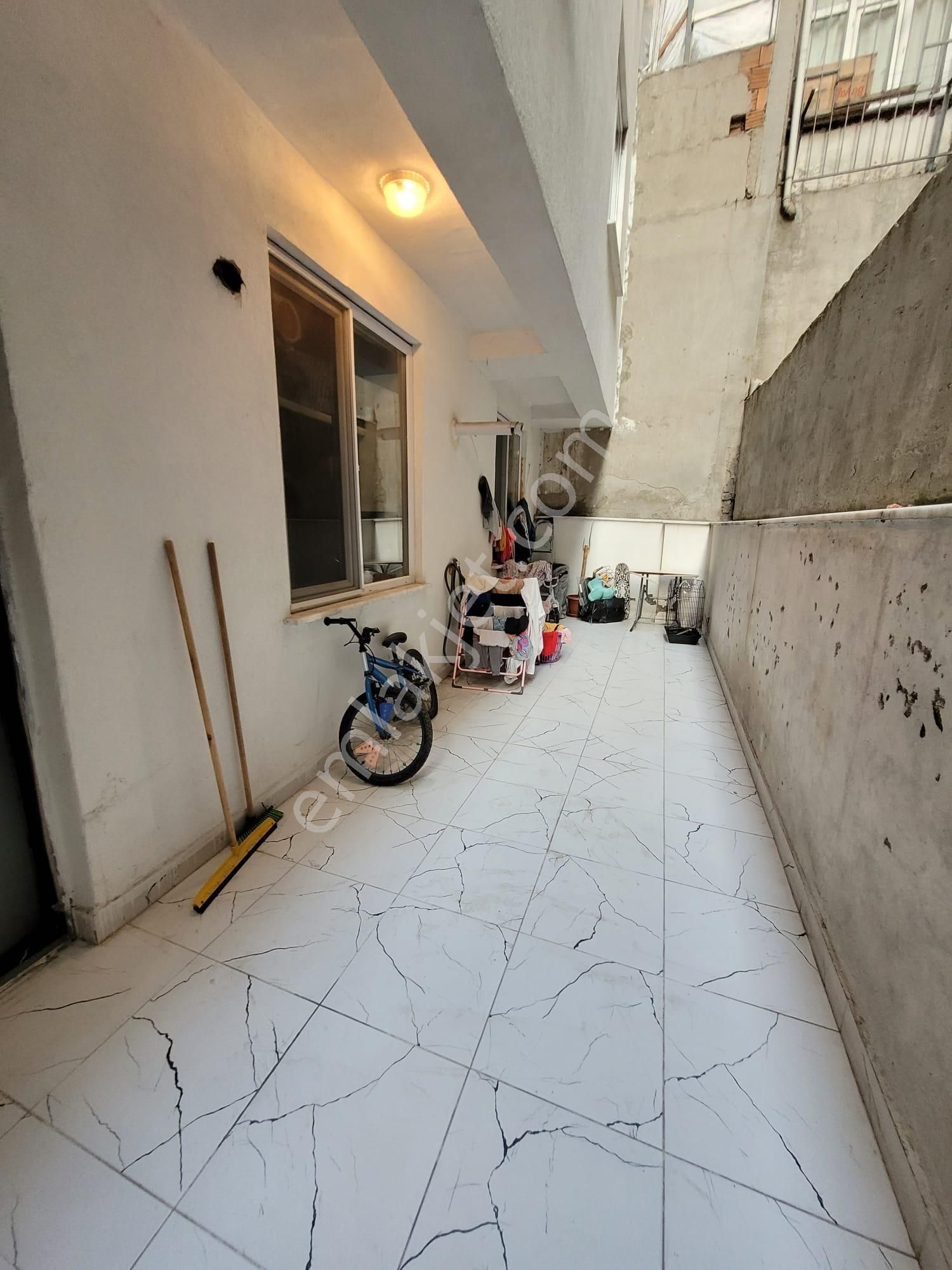 Üç Kardeşler'den Uğurmumcu Mah 2+1 Ultra Lüx 100m² Bahçekatı - Görsel 16