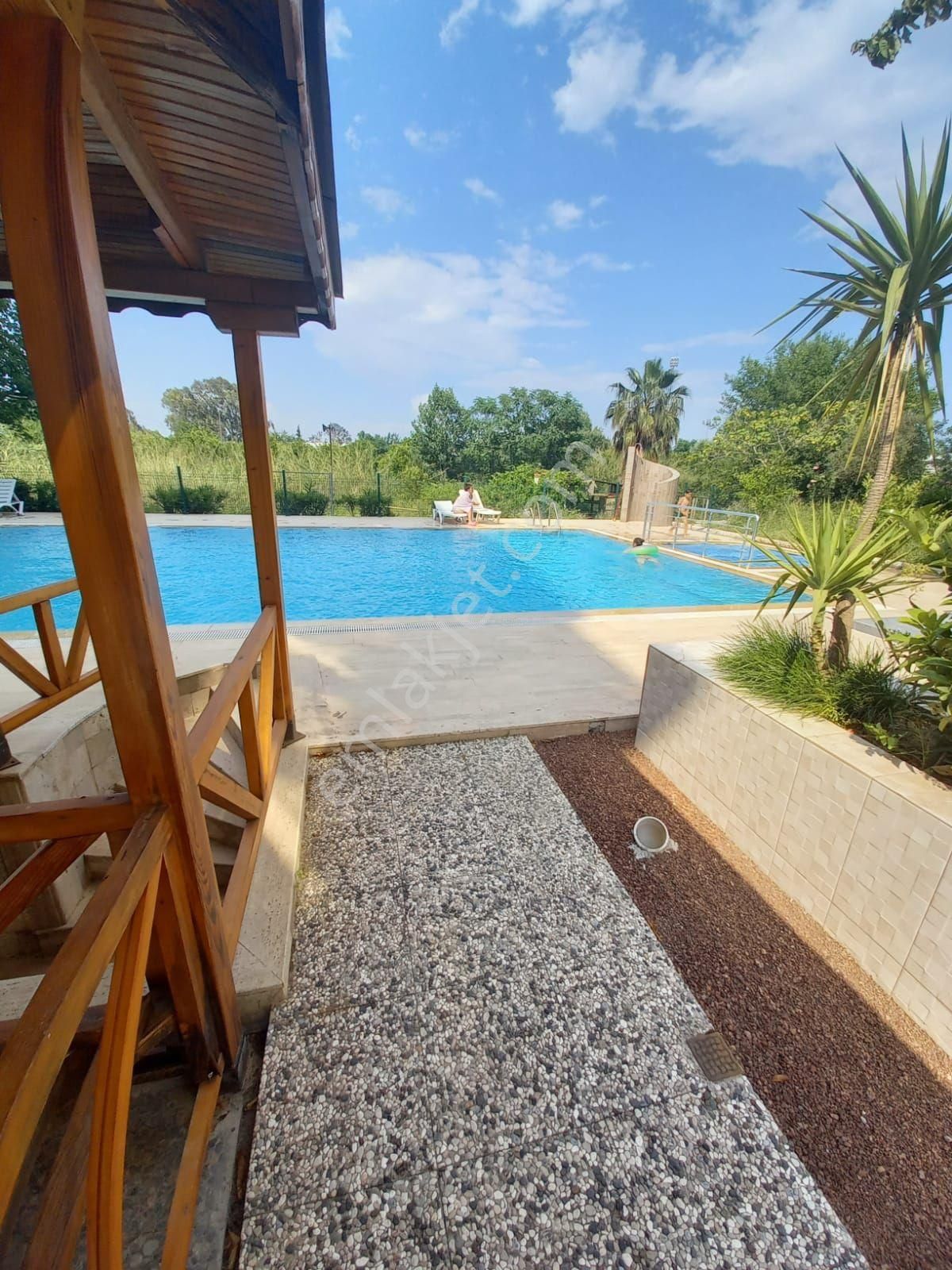 Liman Merkezde 3+1 Geniş Daire • Doğalgaz • Kapalı Otopark • Eşyalı