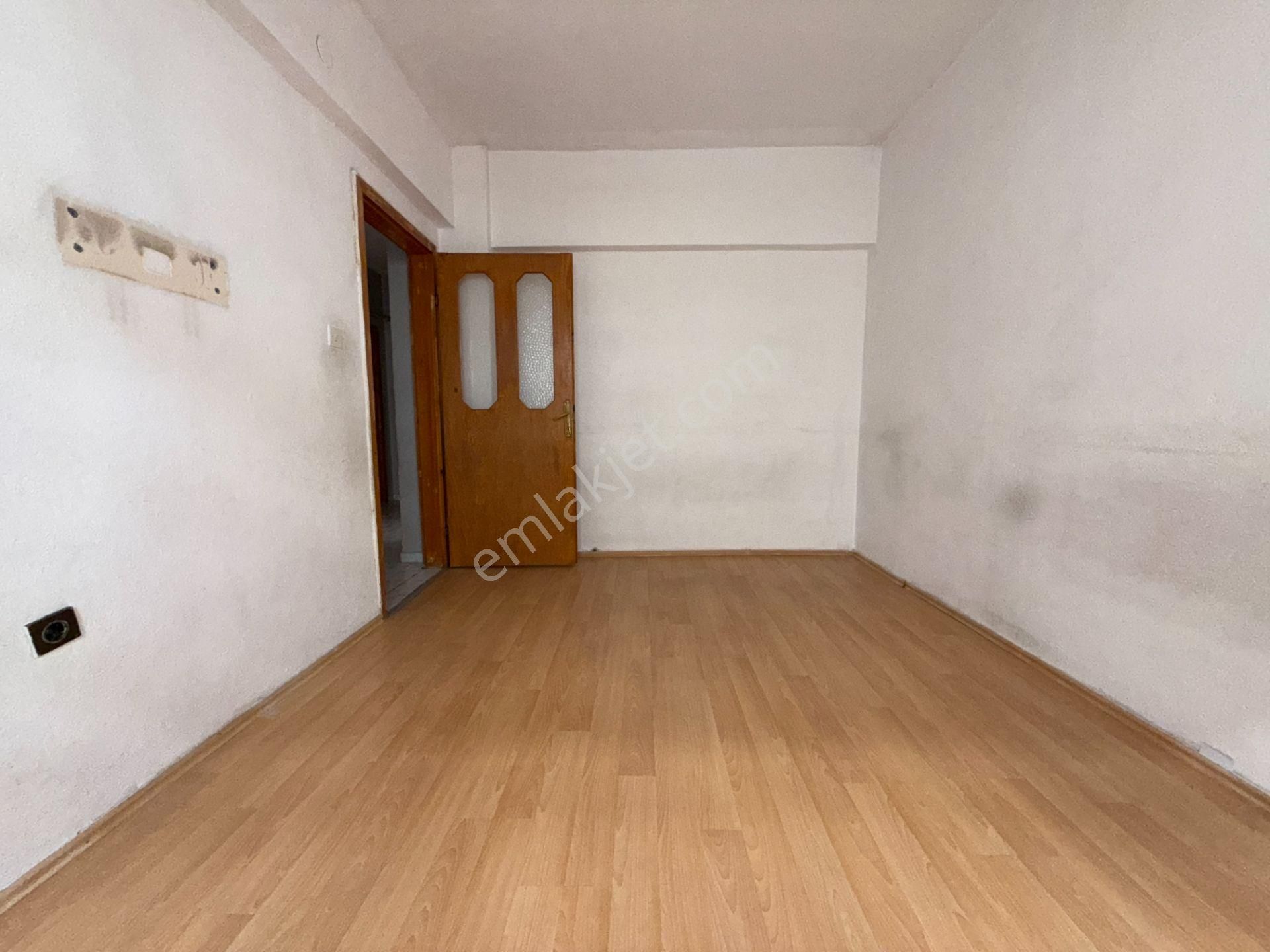 Pursaklar Ufuk Kılıç Emlak'tan Merkezde 2 Balkon 3+1 Daire - Görsel 17