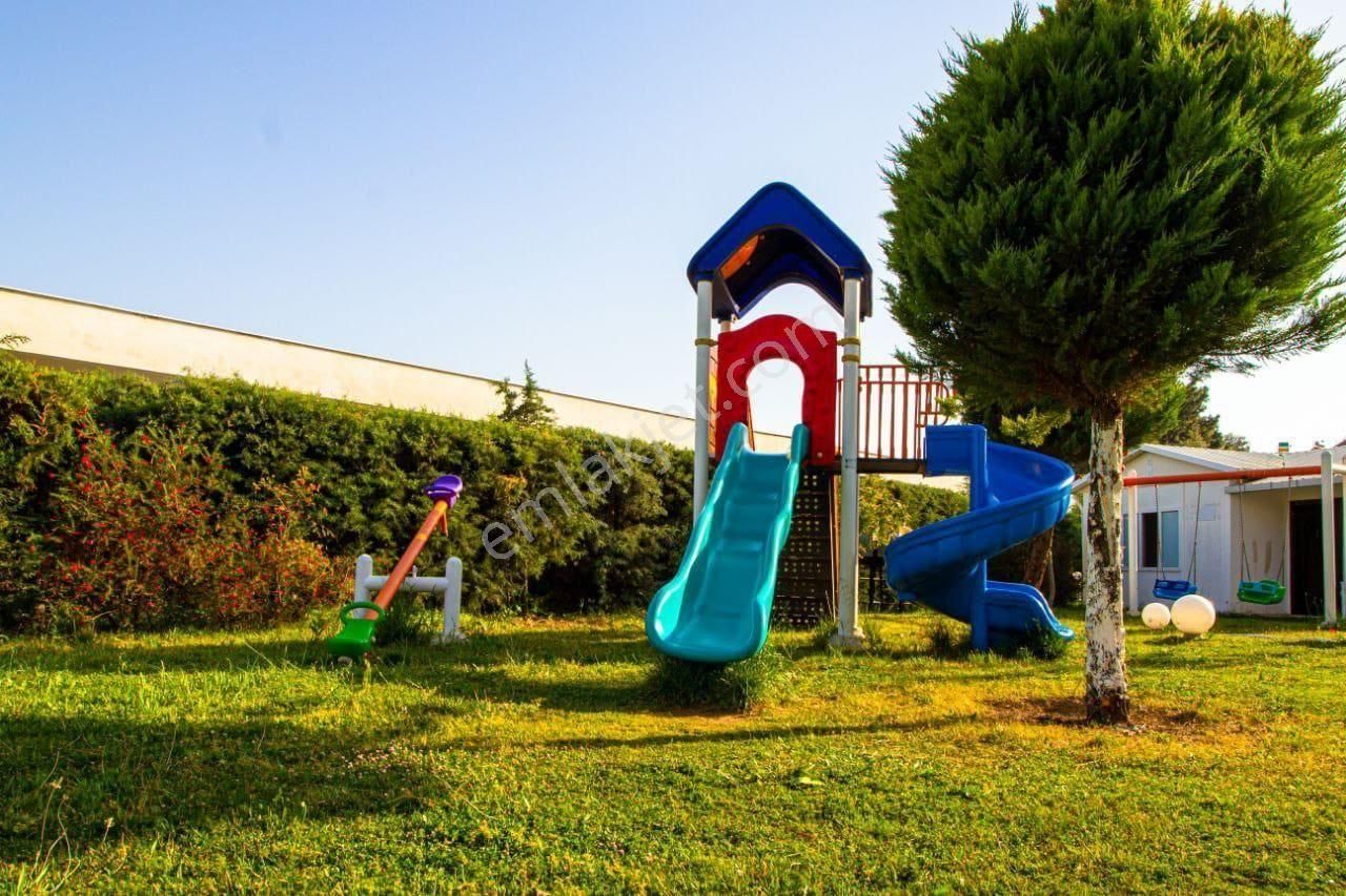 Kuşadası Değirmendere Kendine Ait Bahçeli Havuzlu Sitede Ters Dubleks - Görsel 9