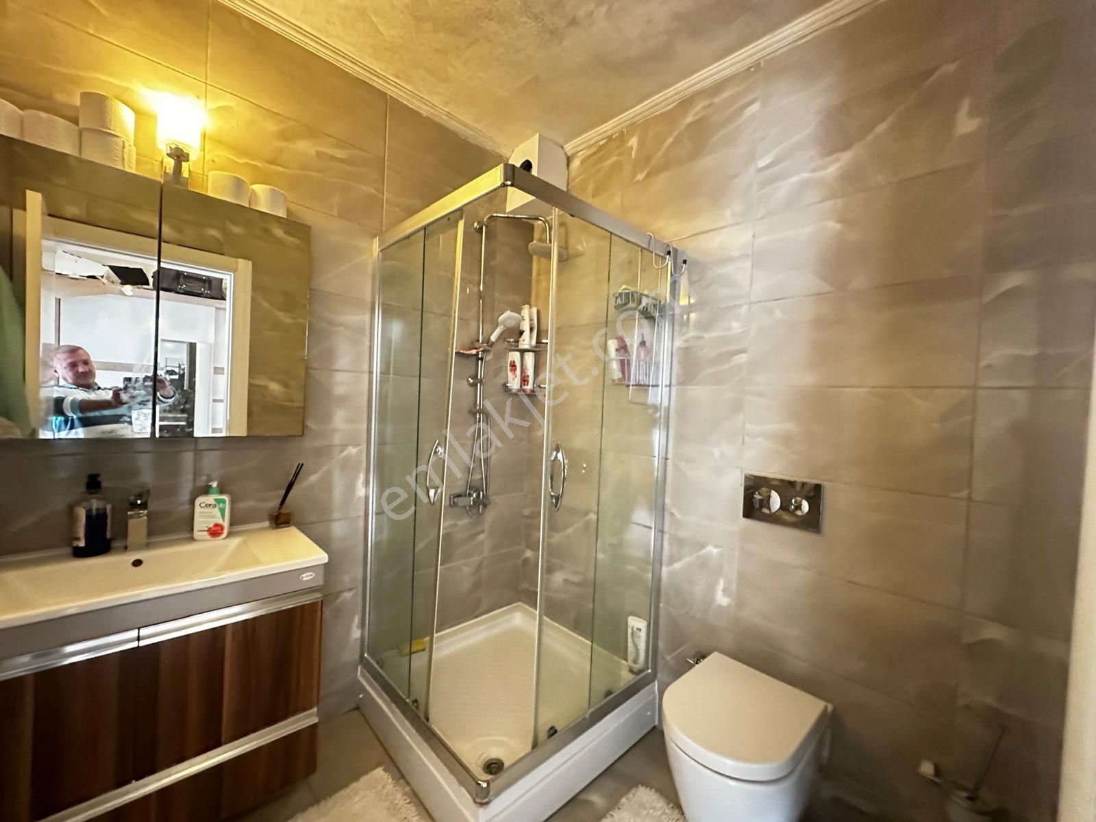 Kuşadası Değirmendere Kendine Ait Bahçeli Havuzlu Sitede Ters Dubleks - Görsel 11