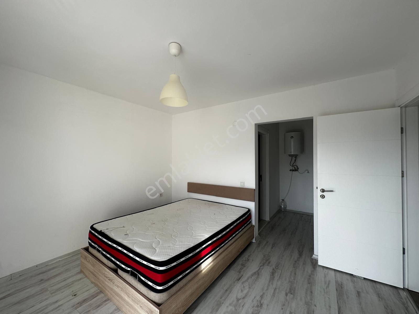 Kuşadası Değirmendere Kendine Ait Bahçeli Havuzlu Sitede Ters Dubleks - Görsel 30