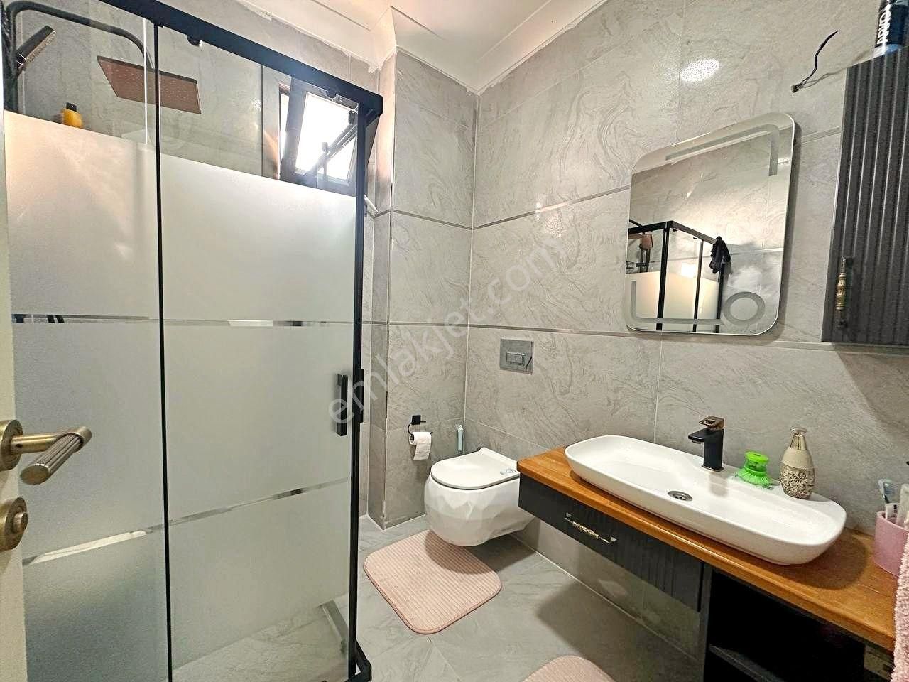 Venüs Gayrimenkul'den, Zeytinli'de Deniz Manzaralı 4+1 Lüks Villa - Görsel 18