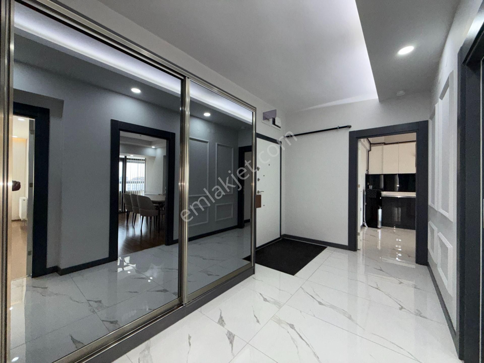 Ufuk Kılıç Emlak'tan Lüx Sitede Kapalı Garajlı Sıfır 4+1 Ultra Lüks Eşyalı 12. Daire - Görsel 30