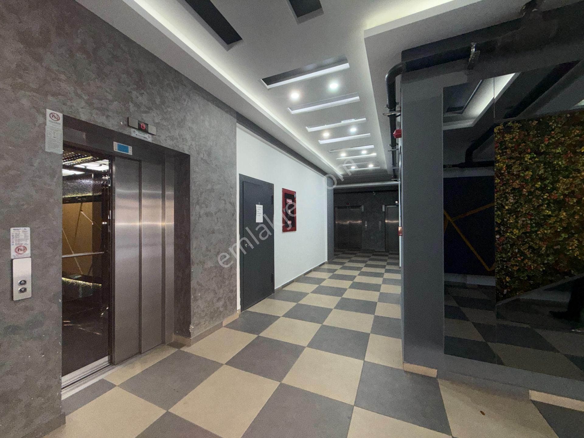 Ufuk Kılıç Emlak'tan Lüx Sitede Kapalı Garajlı Sıfır 4+1 Ultra Lüks Eşyalı 12. Daire - Görsel 34