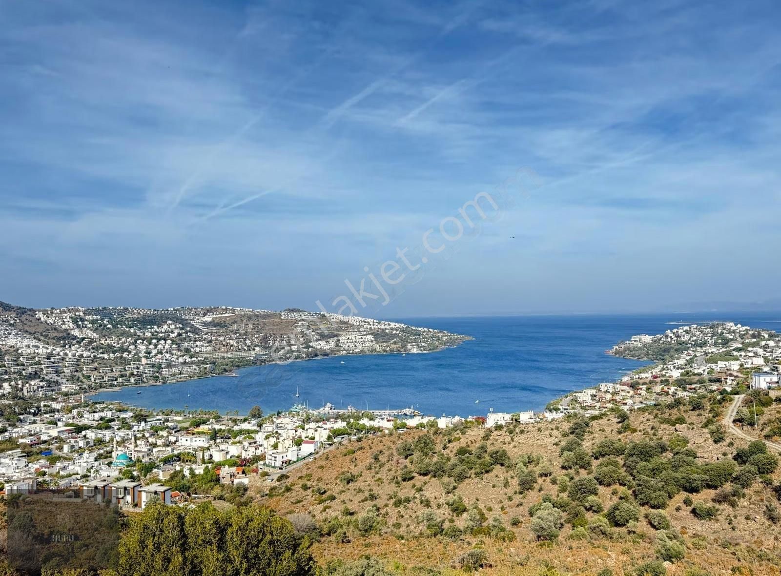 Kesintisiz Deniz Manzaralı Satılık - Görsel 6