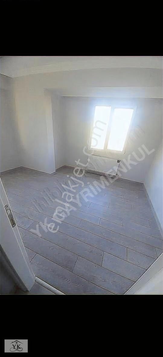 Beylikduzu Yakuplu Mah. 2+1 Daire İskanli - Görsel 5