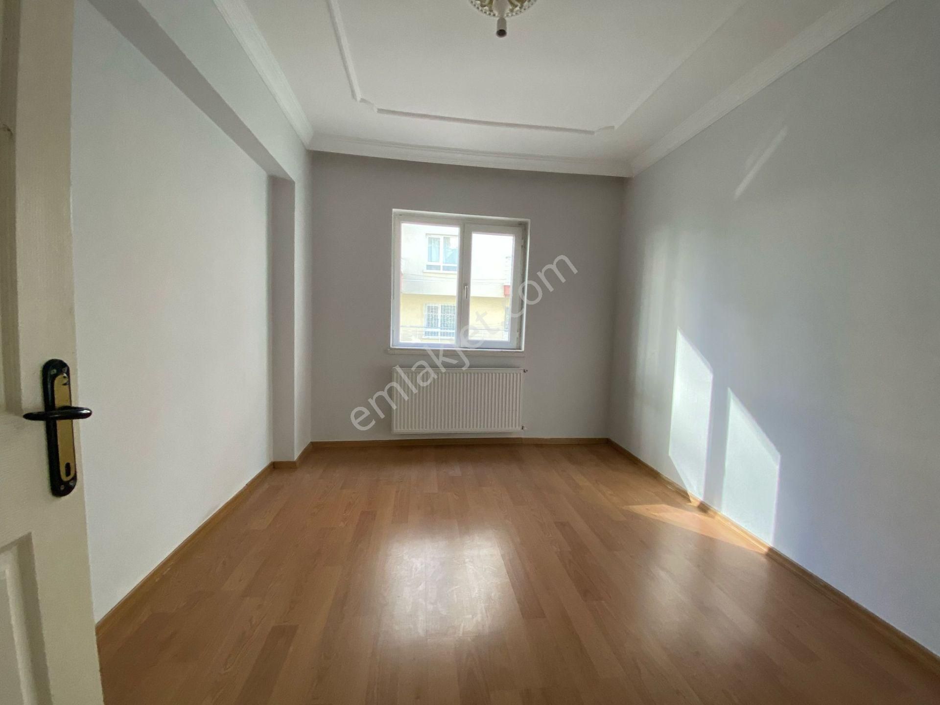 Pursaklar Ufuk Kılıç Emlak'tan Orta Kat 3+1 120 M2 Masrafsız Daire - Görsel 15