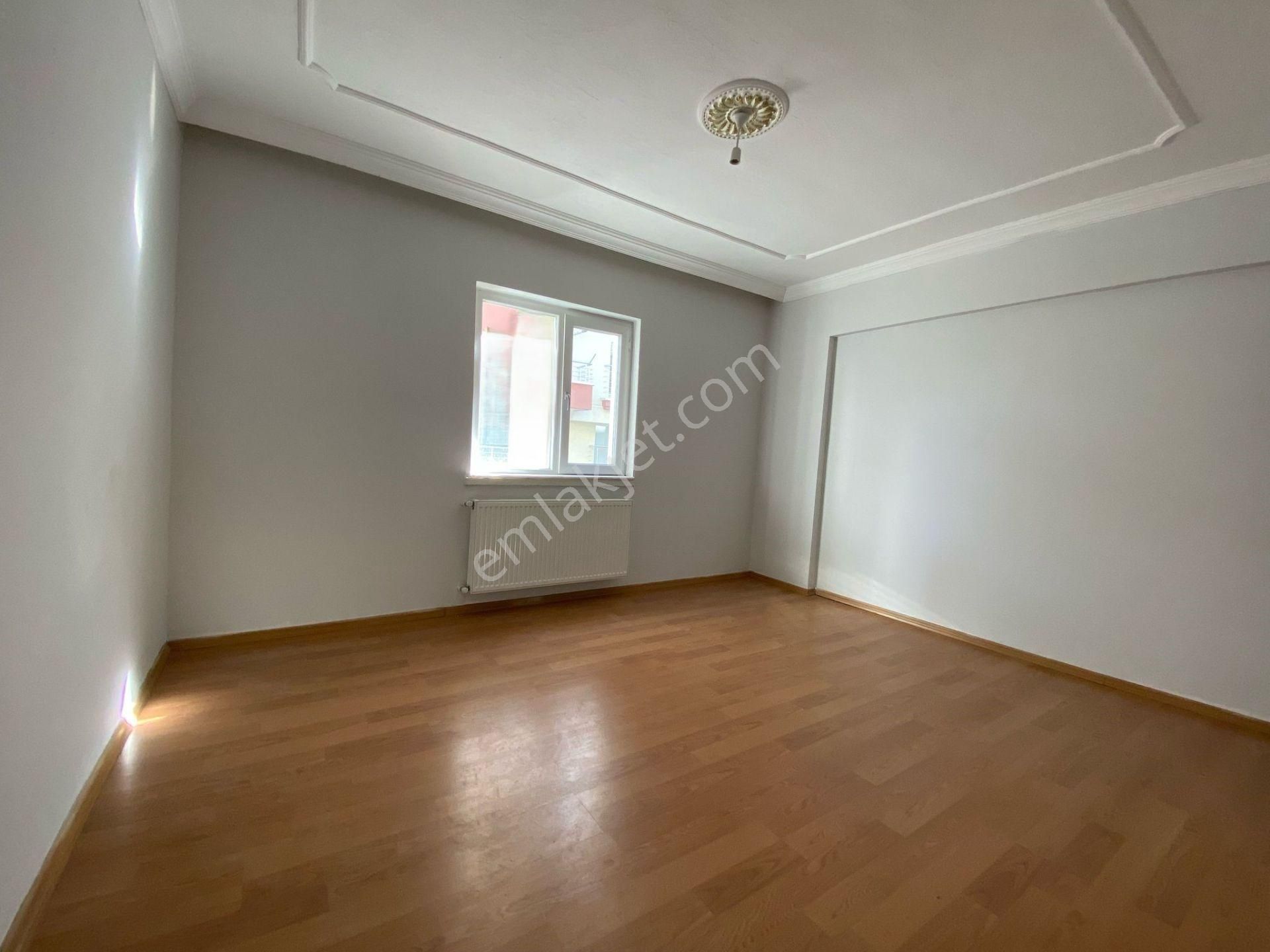 Pursaklar Ufuk Kılıç Emlak'tan Orta Kat 3+1 120 M2 Masrafsız Daire - Görsel 13