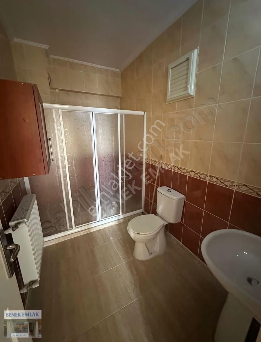 Benek Emlak Karşıyaka 3+1 Kiralık Daire - Görsel 16