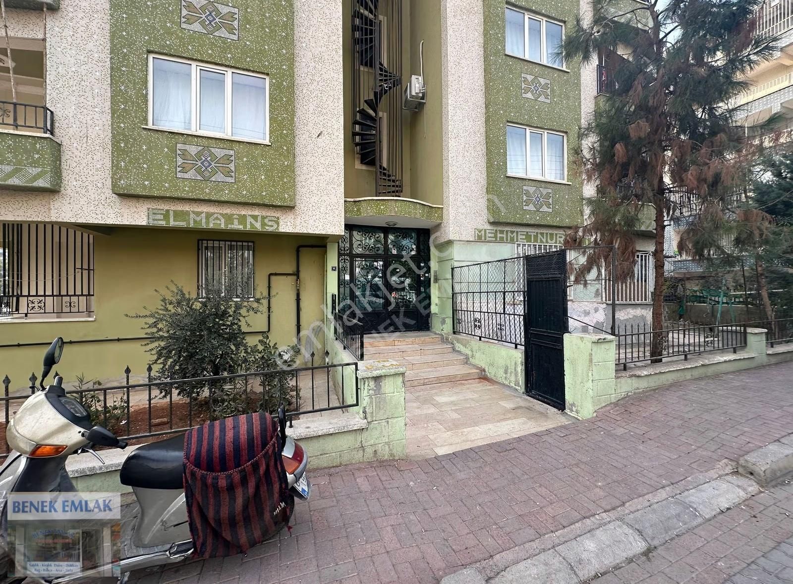 Benek Emlak Karşıyaka 3+1 Kiralık Daire - Görsel 10