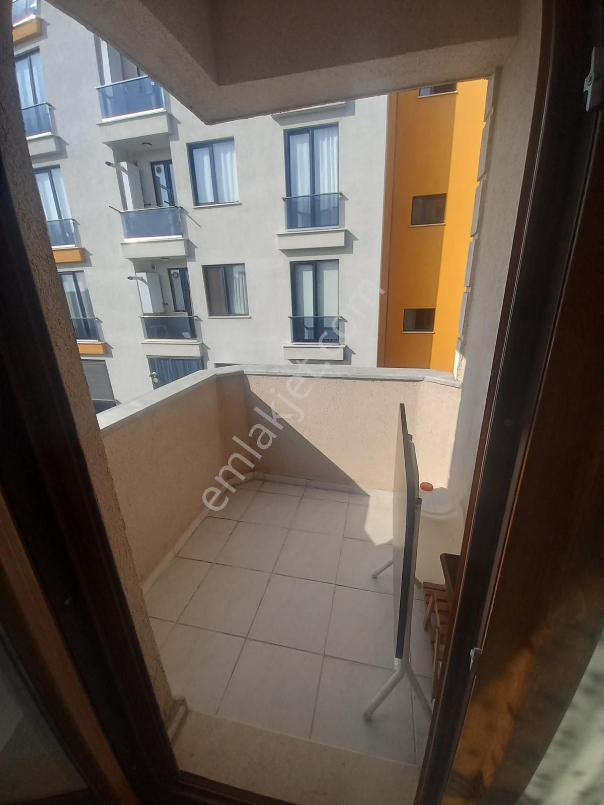 Ümraniye İstiklal Mahallesinde Satılık 3+1 Daire - Görsel 5