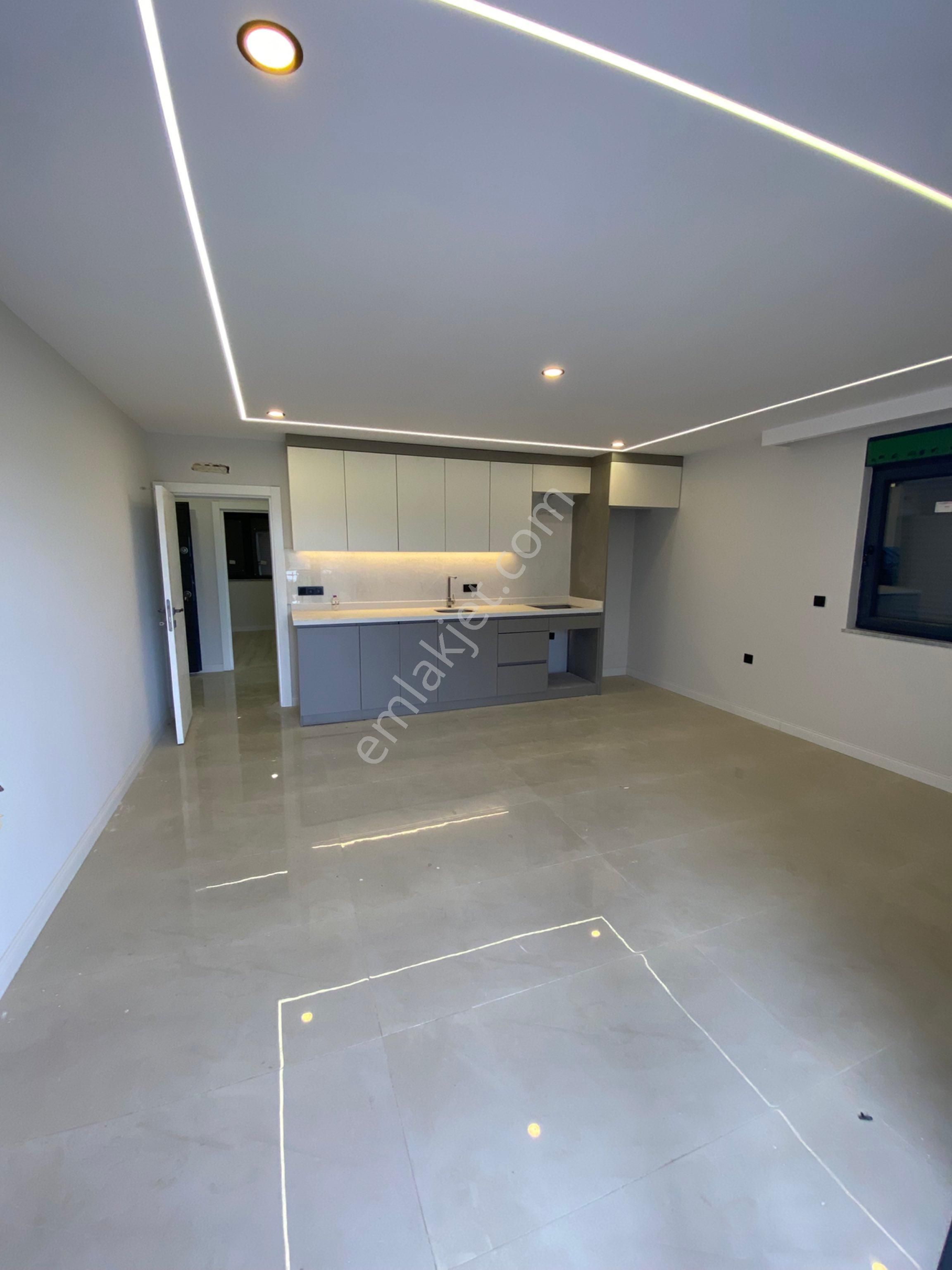 Sarılar Mahallesi’nde 2 + 1 Ara Kat Asansörlü Dairemiz Satılıktır - Görsel 2