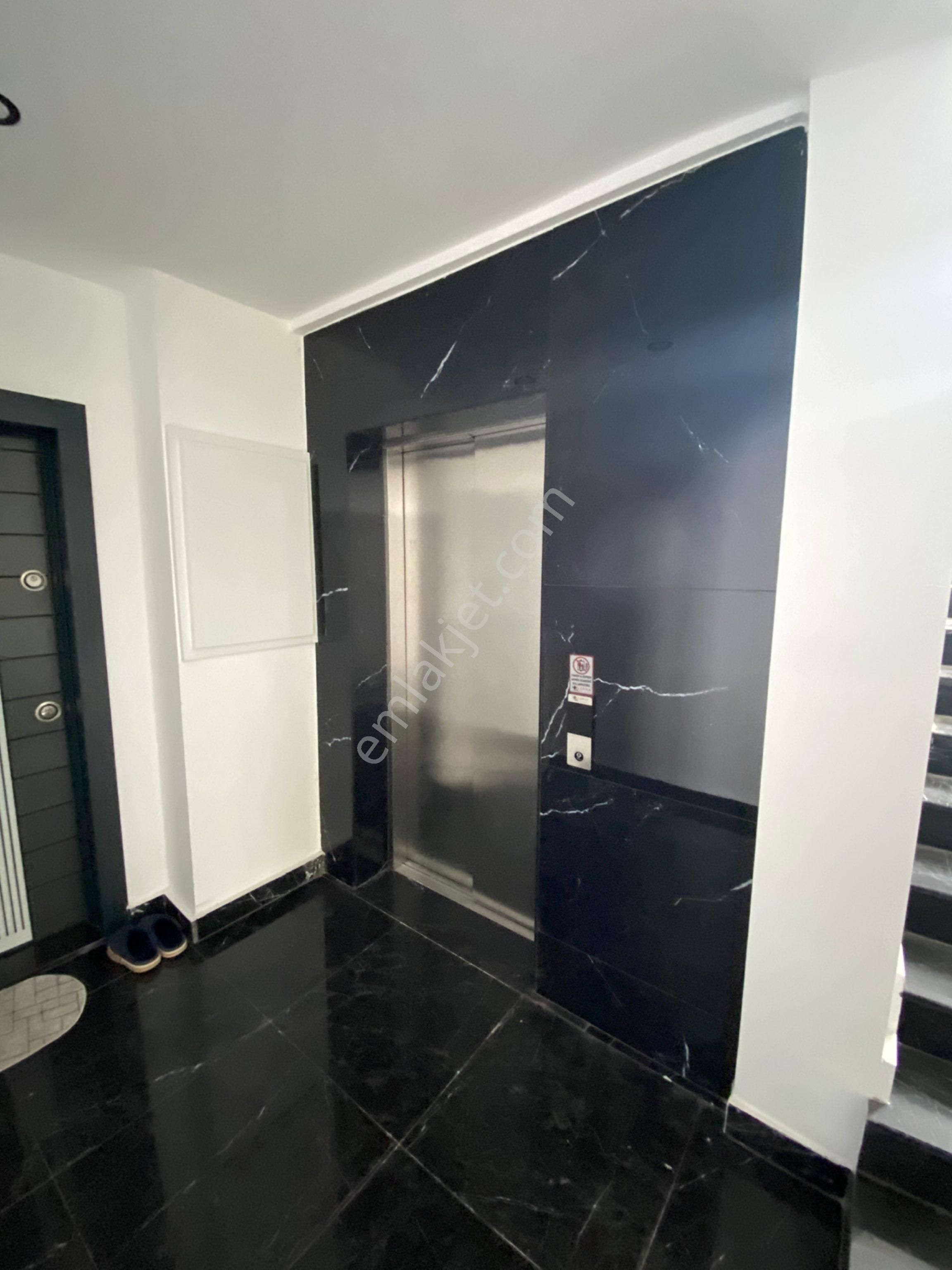 Sarılar Mahallesi’nde 2 + 1 Ara Kat Asansörlü Dairemiz Satılıktır - Görsel 11