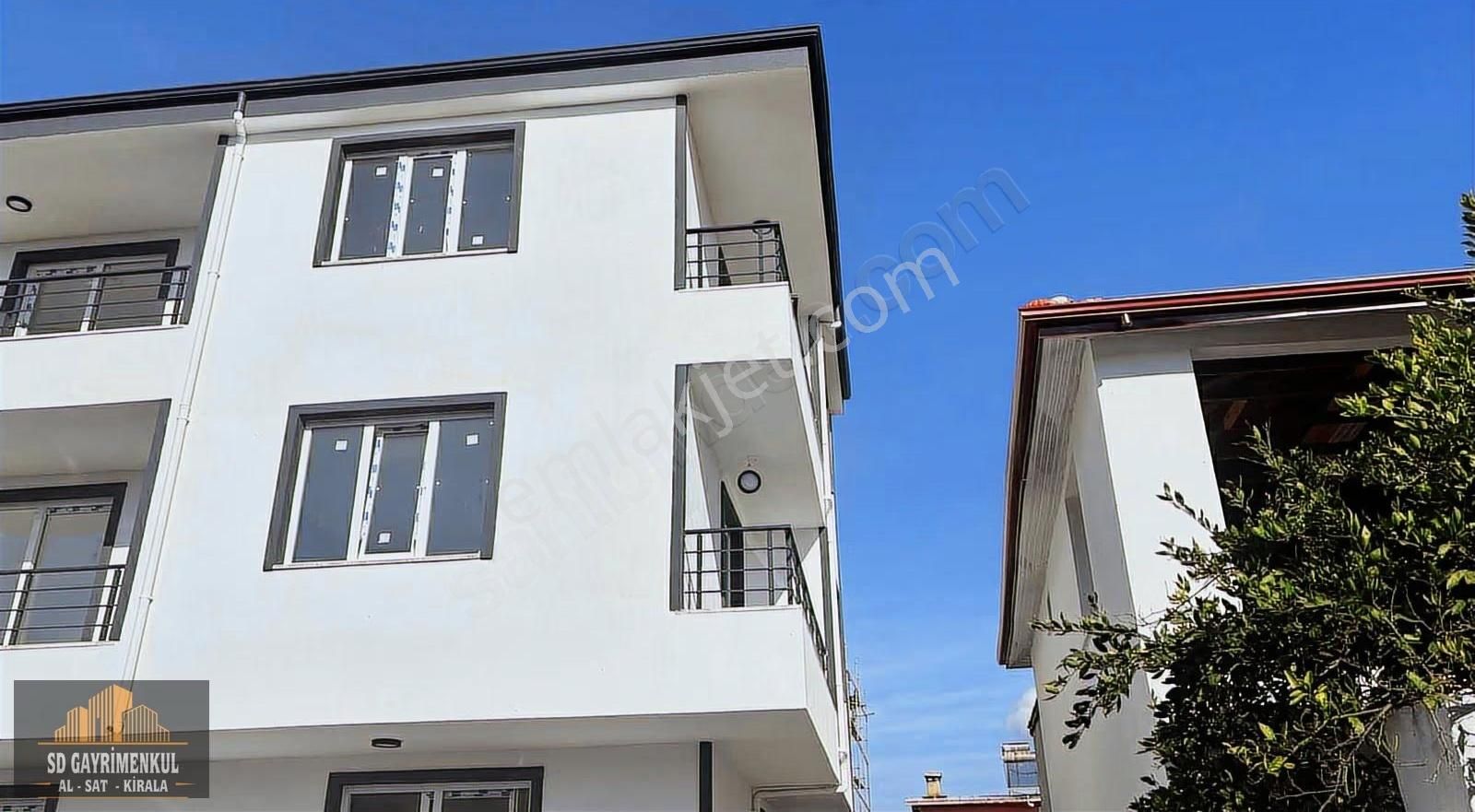 Ayvalık Altınovada Satılık Fırsat 1+1 Daire