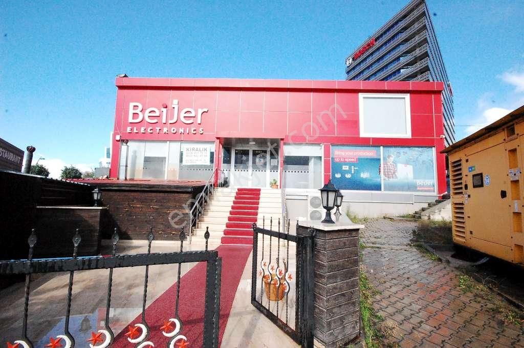 Aydınevler De E-5 Cepheli Müstakil Tek Katlı Bina - Görsel 27