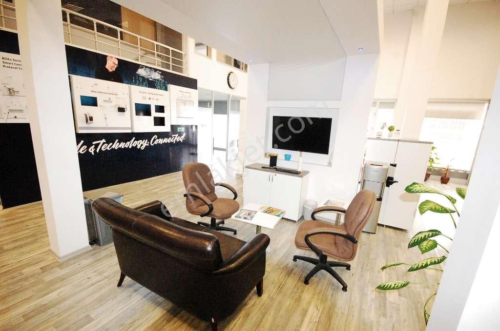 Aydınevler De E-5 Cepheli Müstakil Tek Katlı Bina - Görsel 25