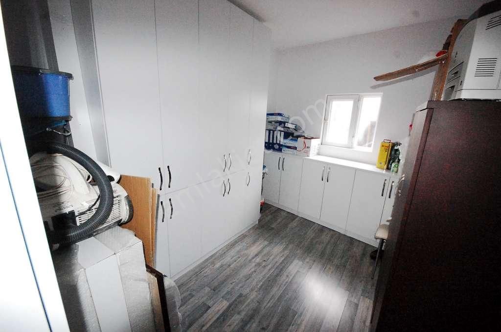 Aydınevler De E-5 Cepheli Müstakil Tek Katlı Bina - Görsel 17