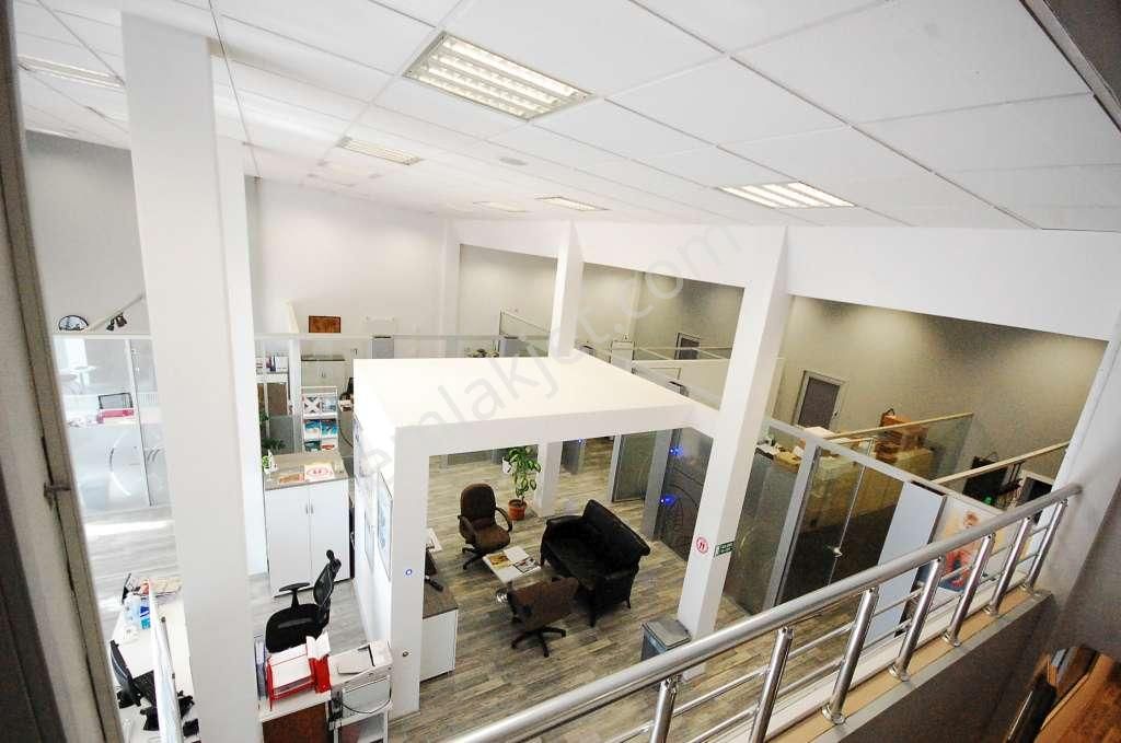 Aydınevler De E-5 Cepheli Müstakil Tek Katlı Bina - Görsel 28