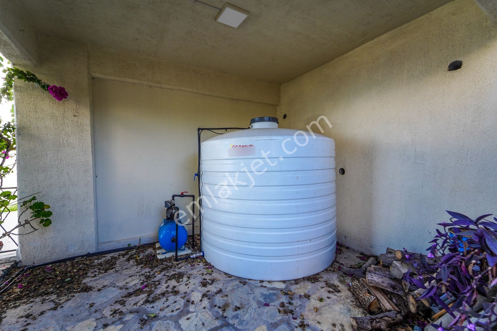 Yıllık Kiralık Koyunbaba Deniz Manzaralı Site Havuzlu Villa - Görsel 13