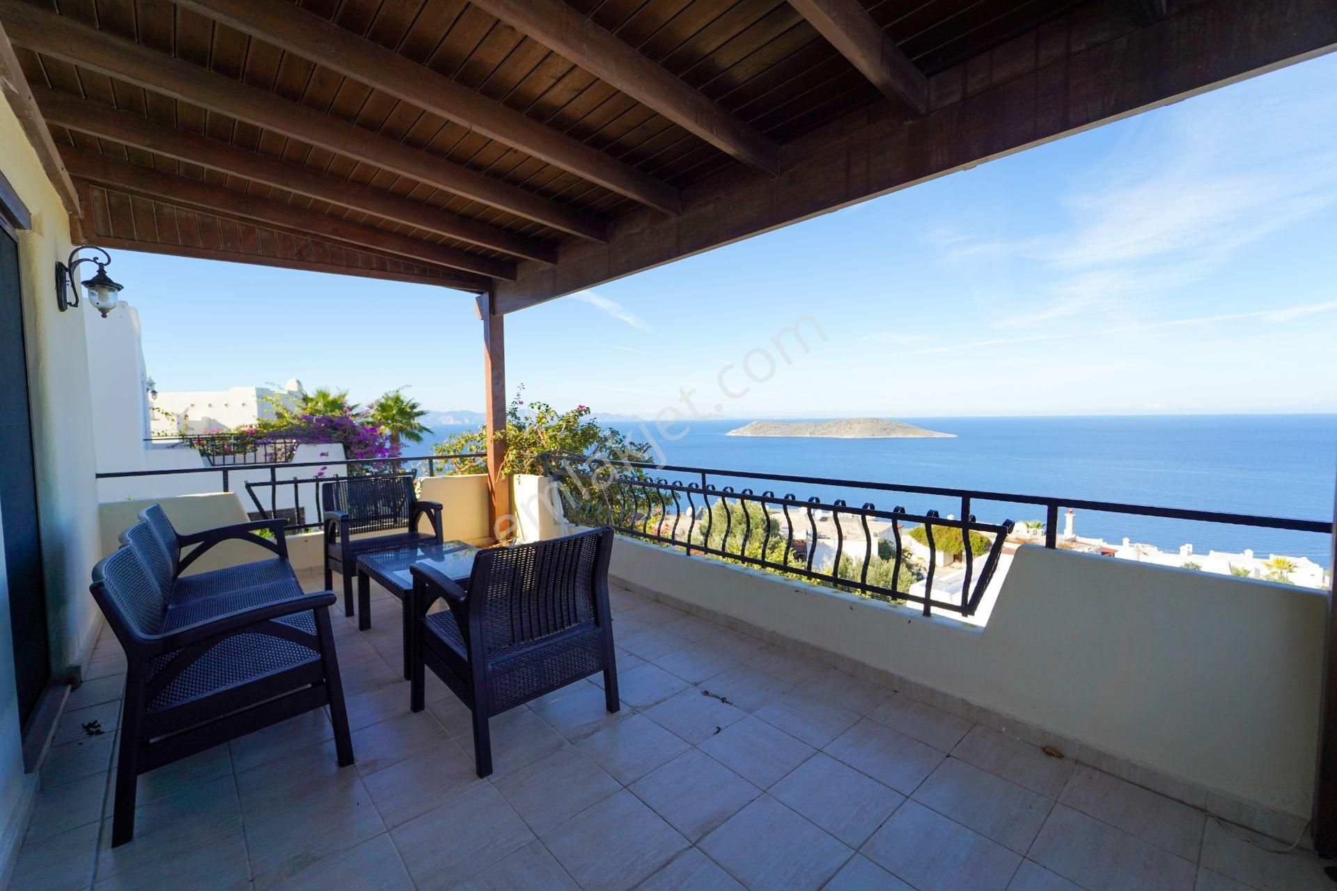 Yıllık Kiralık Koyunbaba Deniz Manzaralı Site Havuzlu Villa - Görsel 30