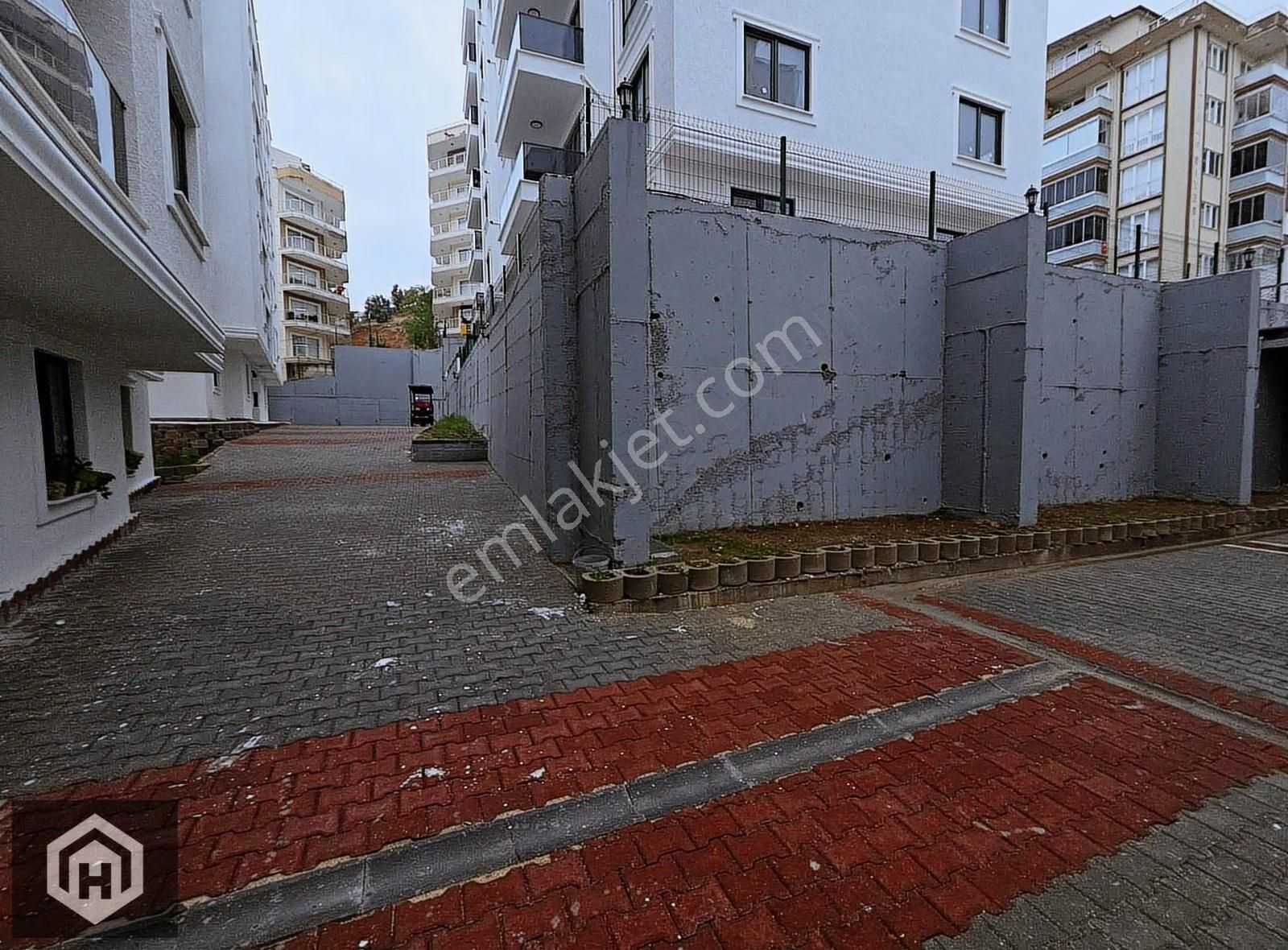 Mudanya Güzelyalı Ayşin Park Satılık 4+1 260mt2 Sıfır Dubleks - Görsel 2