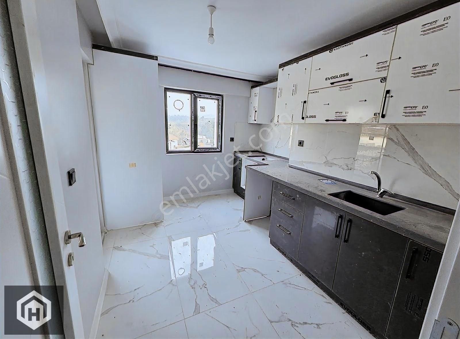 Mudanya Güzelyalı Ayşin Park Satılık 4+1 260mt2 Sıfır Dubleks - Görsel 14