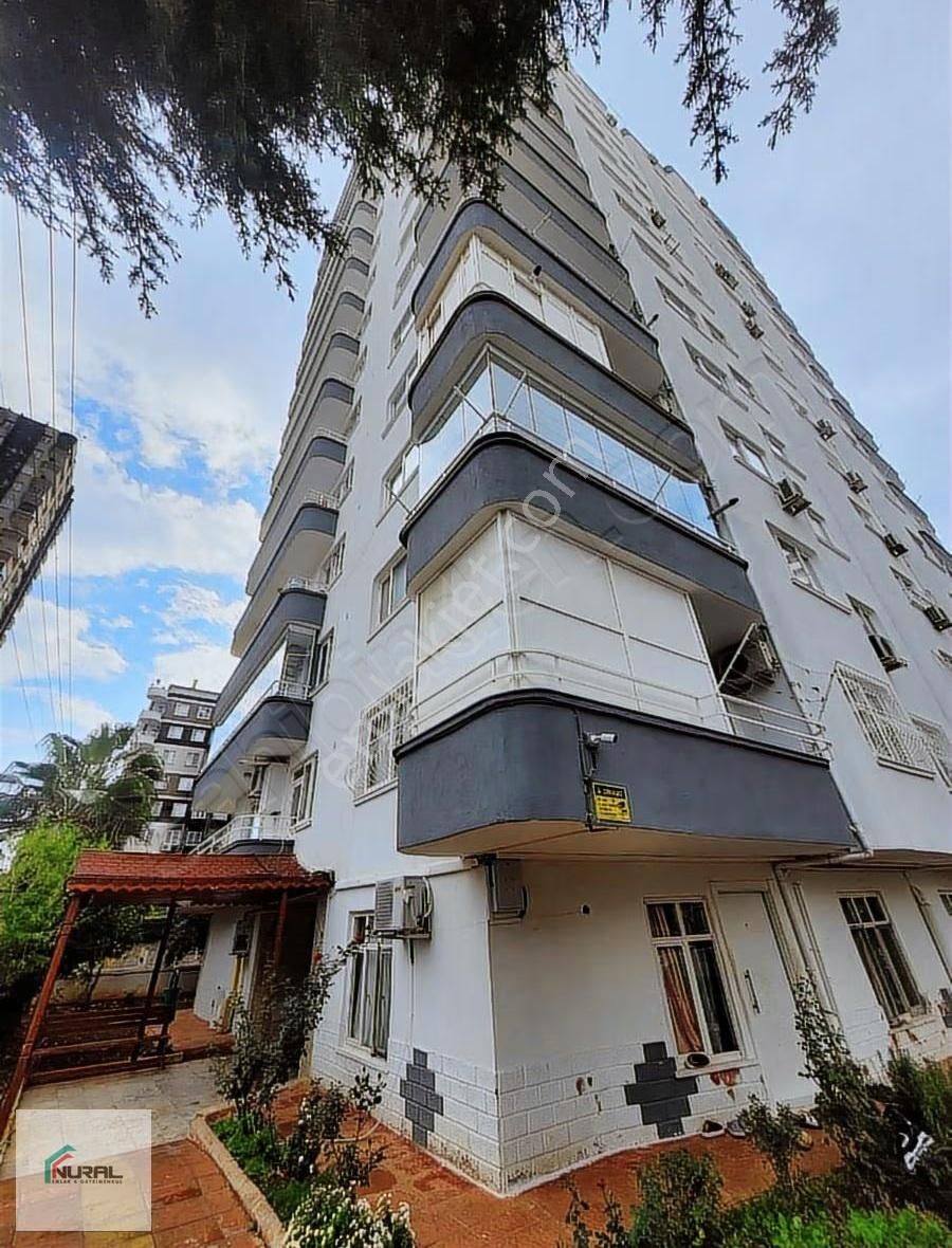 Mezitli Fatih Mah. De Site İçerisinde Satılık 4+1 Daire