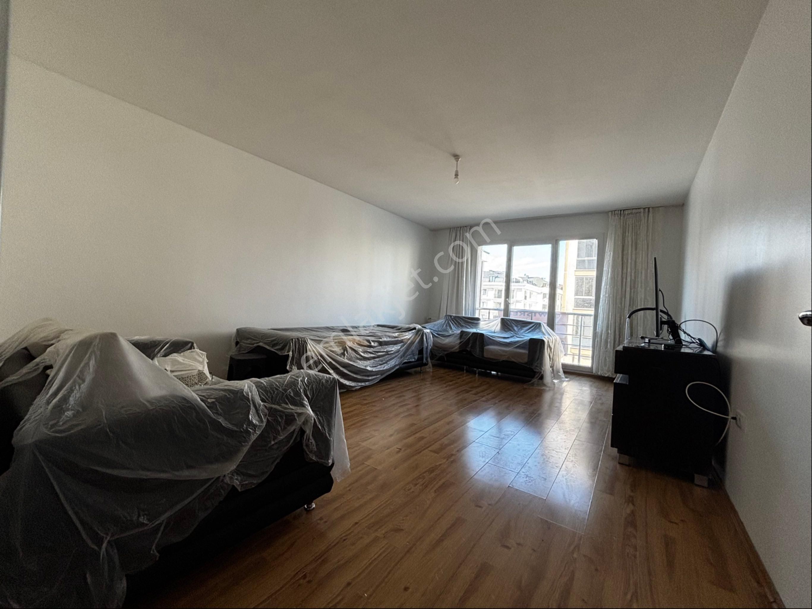 Beylikdüzü Marina Bölgesi Havuzlu Sitede 3+1 Daire - Görsel 18