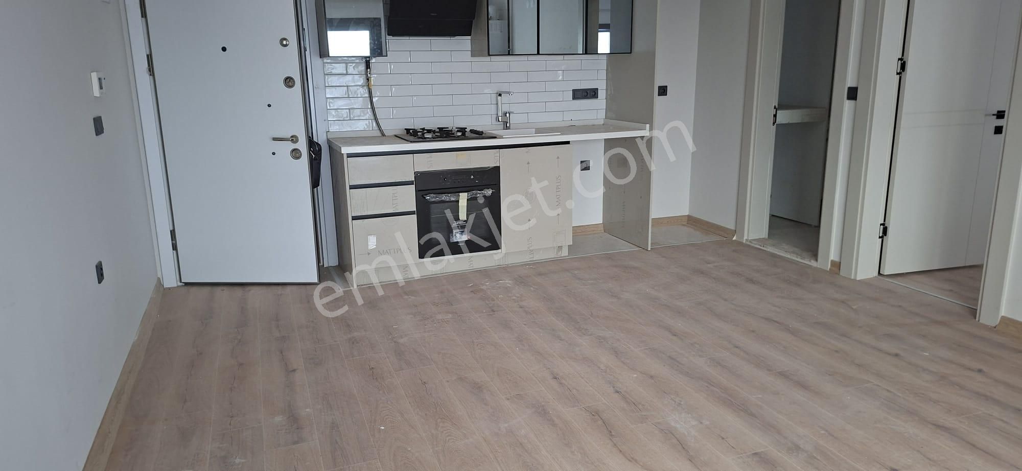 Donanmacı Mah. Sıfır Binada 1+1 Kiraiık Daire - Görsel 6