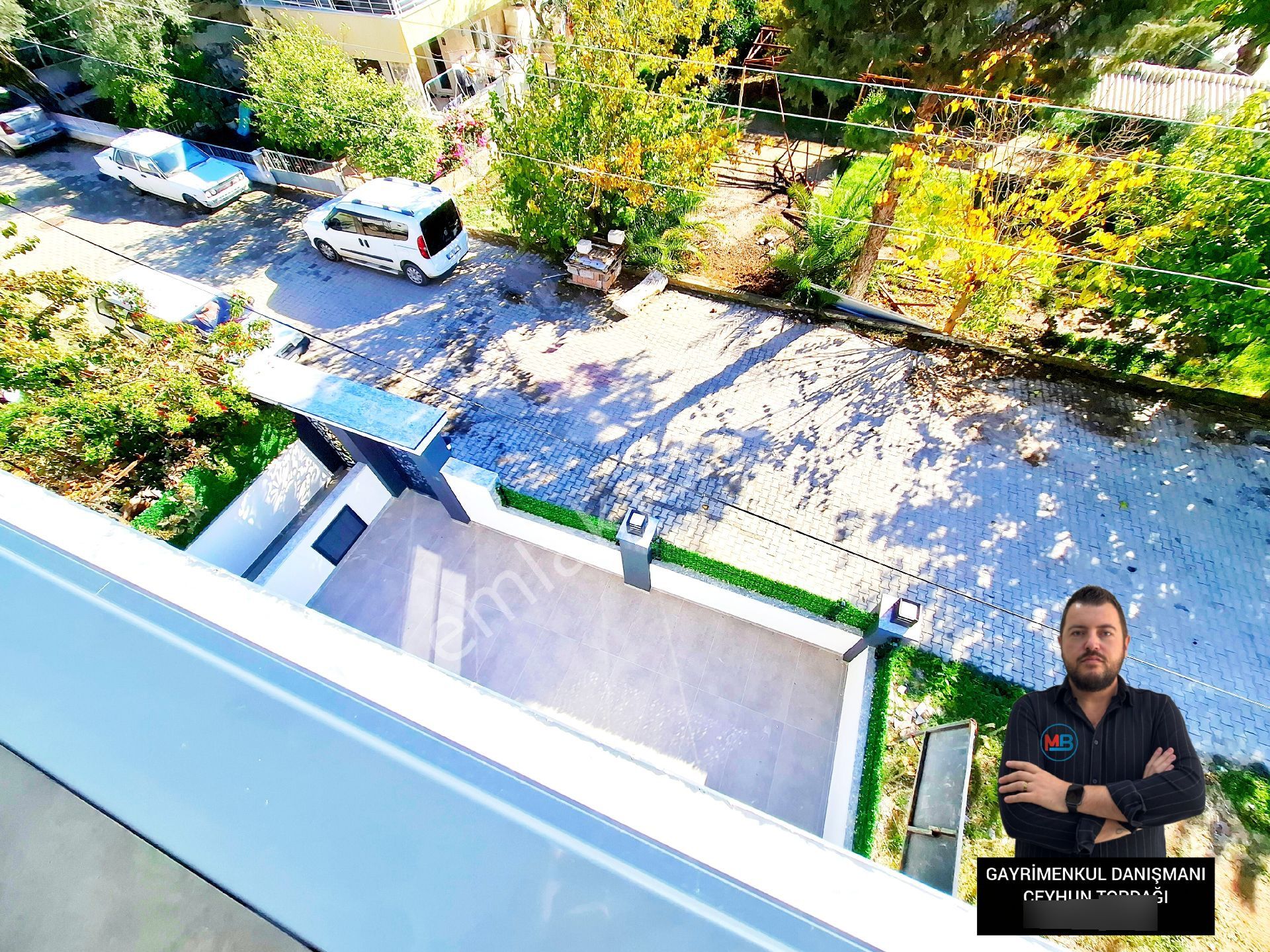 Didim Mavişehirde 3+1 Tripleks Müstakil Bahçeli Ön Cephe Denize 350 Metre Villa ! - Görsel 6