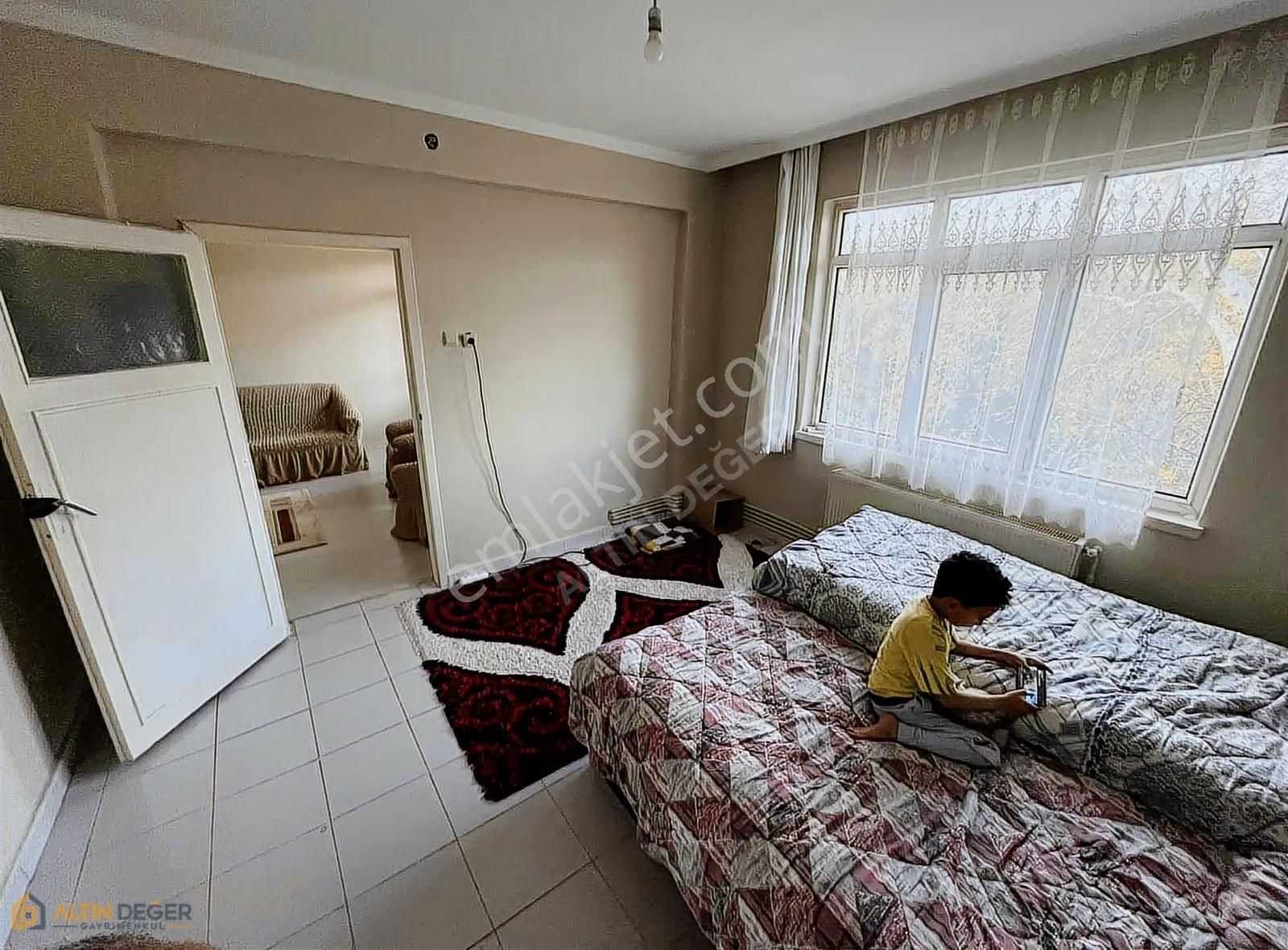 Askeri Sosyal Tesislerinin Karşısında Satılık Eşyalı 3+1 Daire - Görsel 6