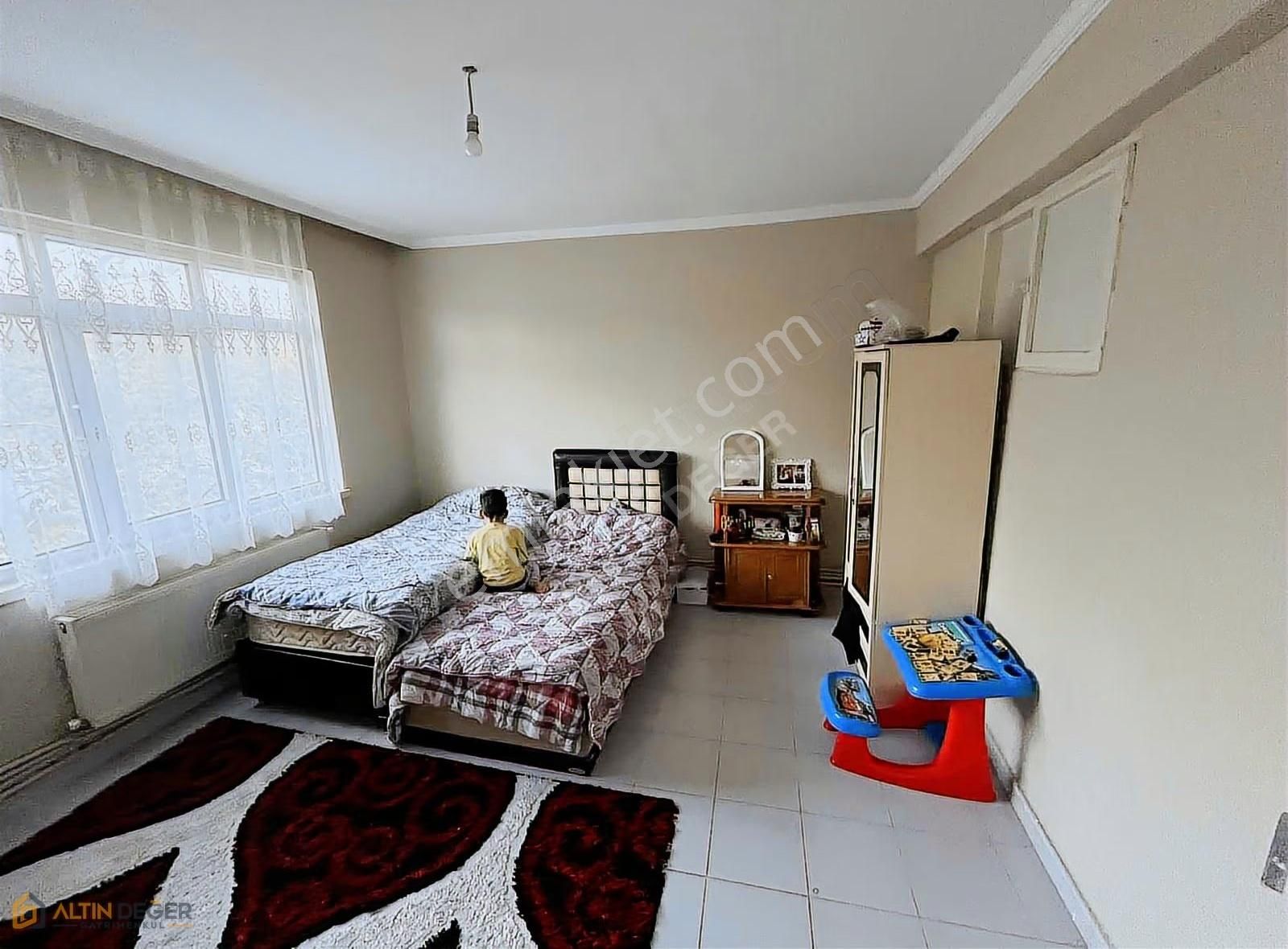 Askeri Sosyal Tesislerinin Karşısında Satılık Eşyalı 3+1 Daire - Görsel 8